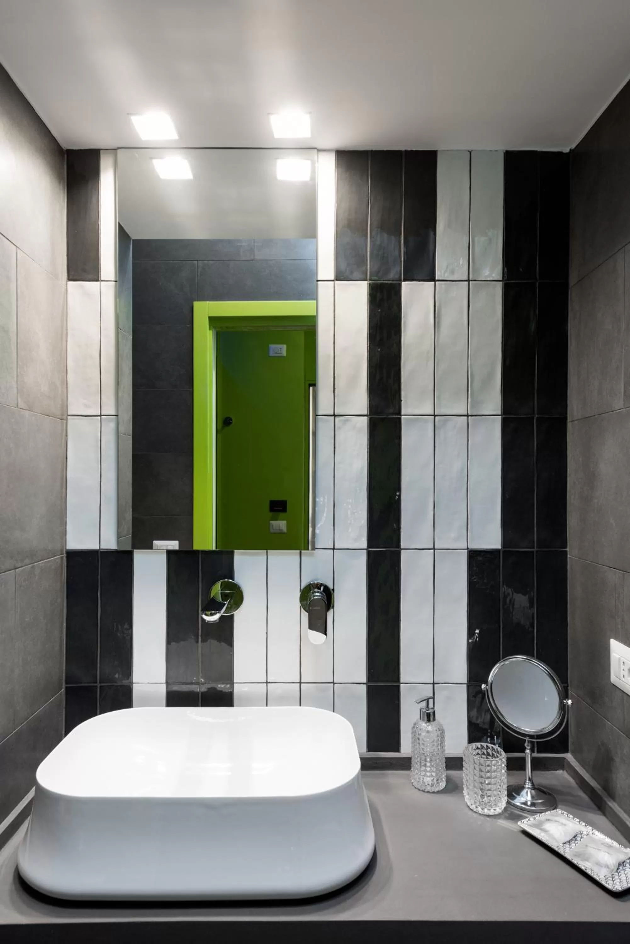 Circle in the Square