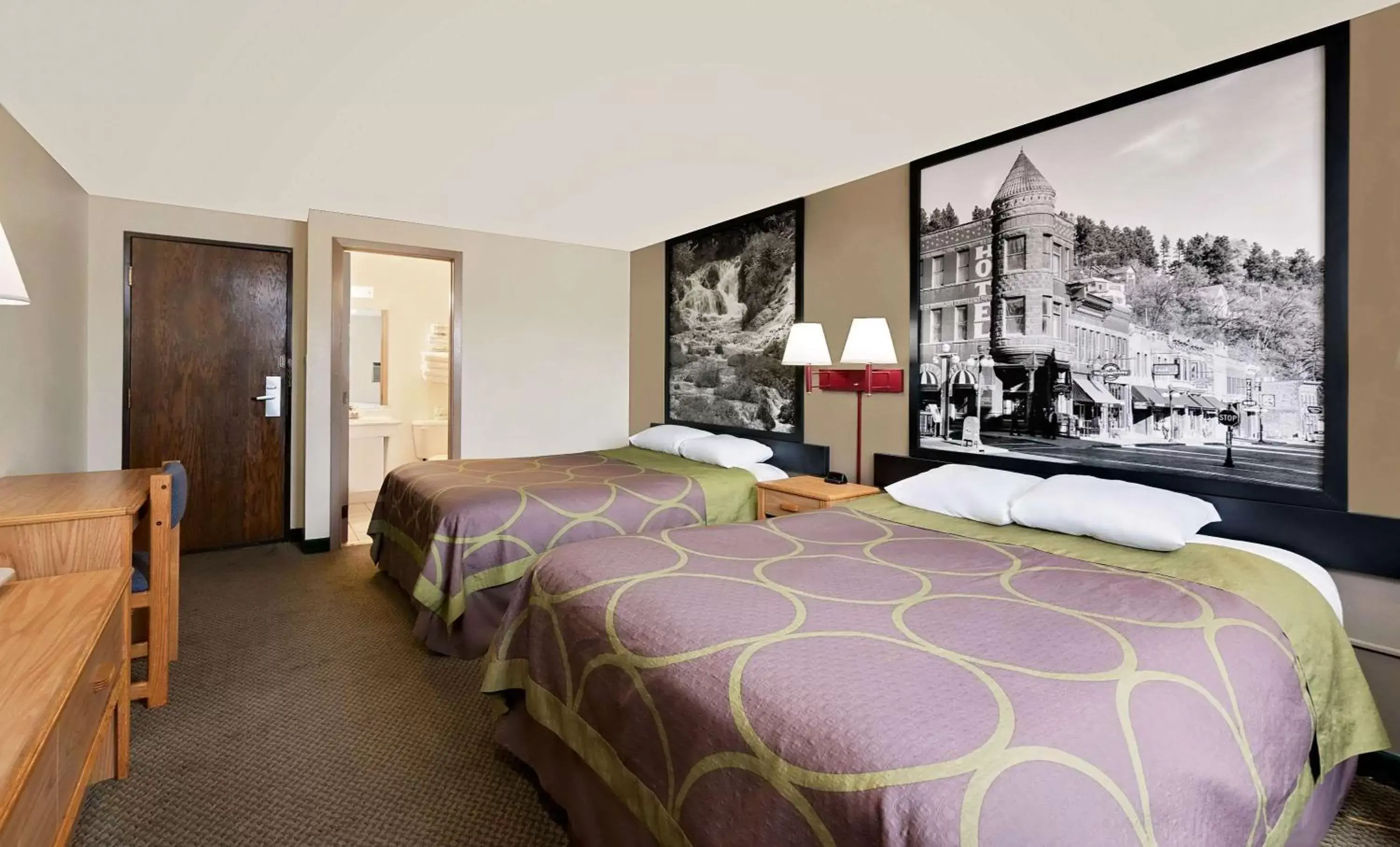 Photo of the whole room, Bed in Super 8 by Wyndham Spearfish Photo of the whole room, Bed in Super 8 by Wyndham Spearfish