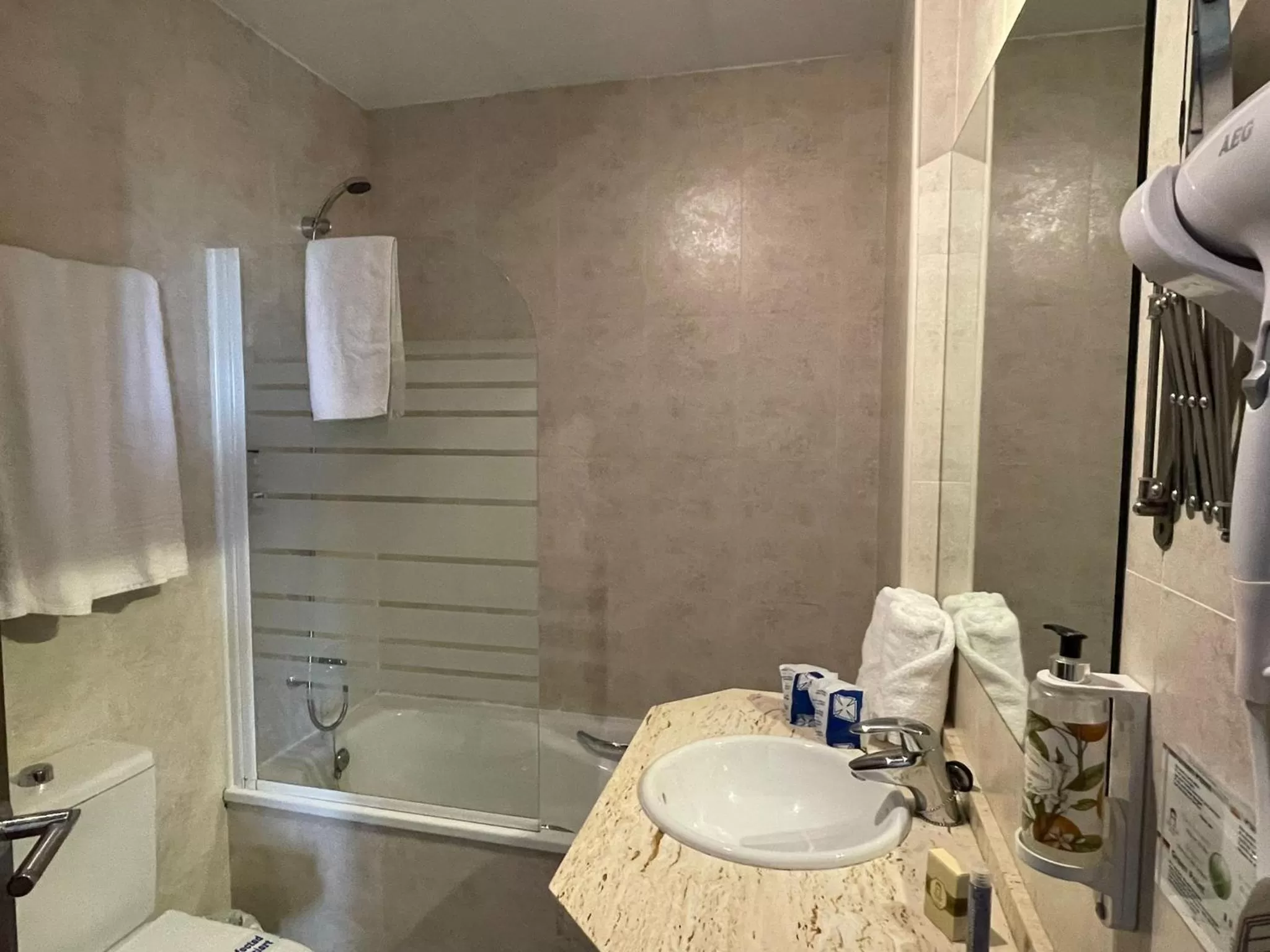 Bathroom in Hacienda Atalaya