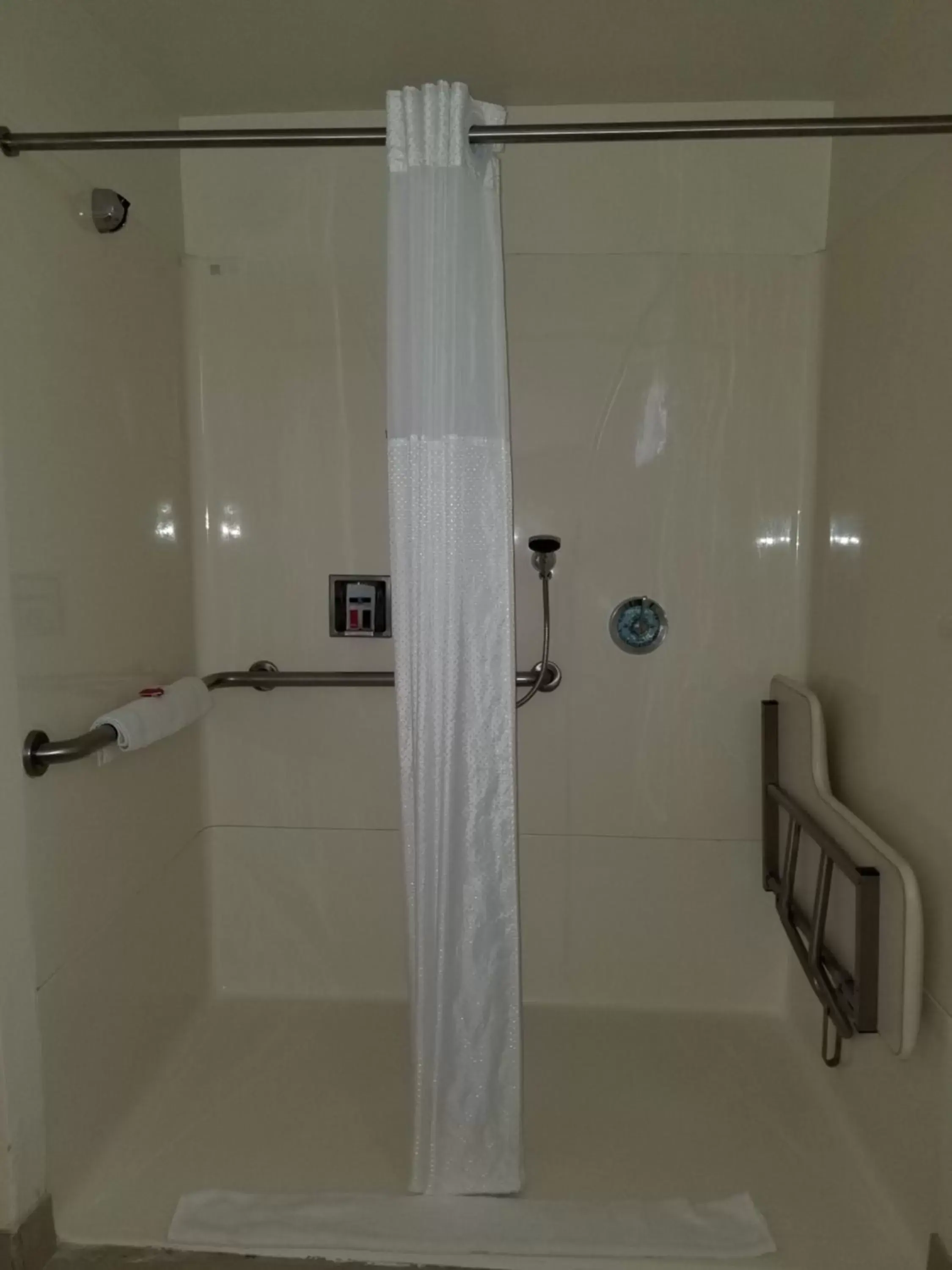 Shower, Bathroom in Super 8 by Wyndham Los Angeles-Culver City Area