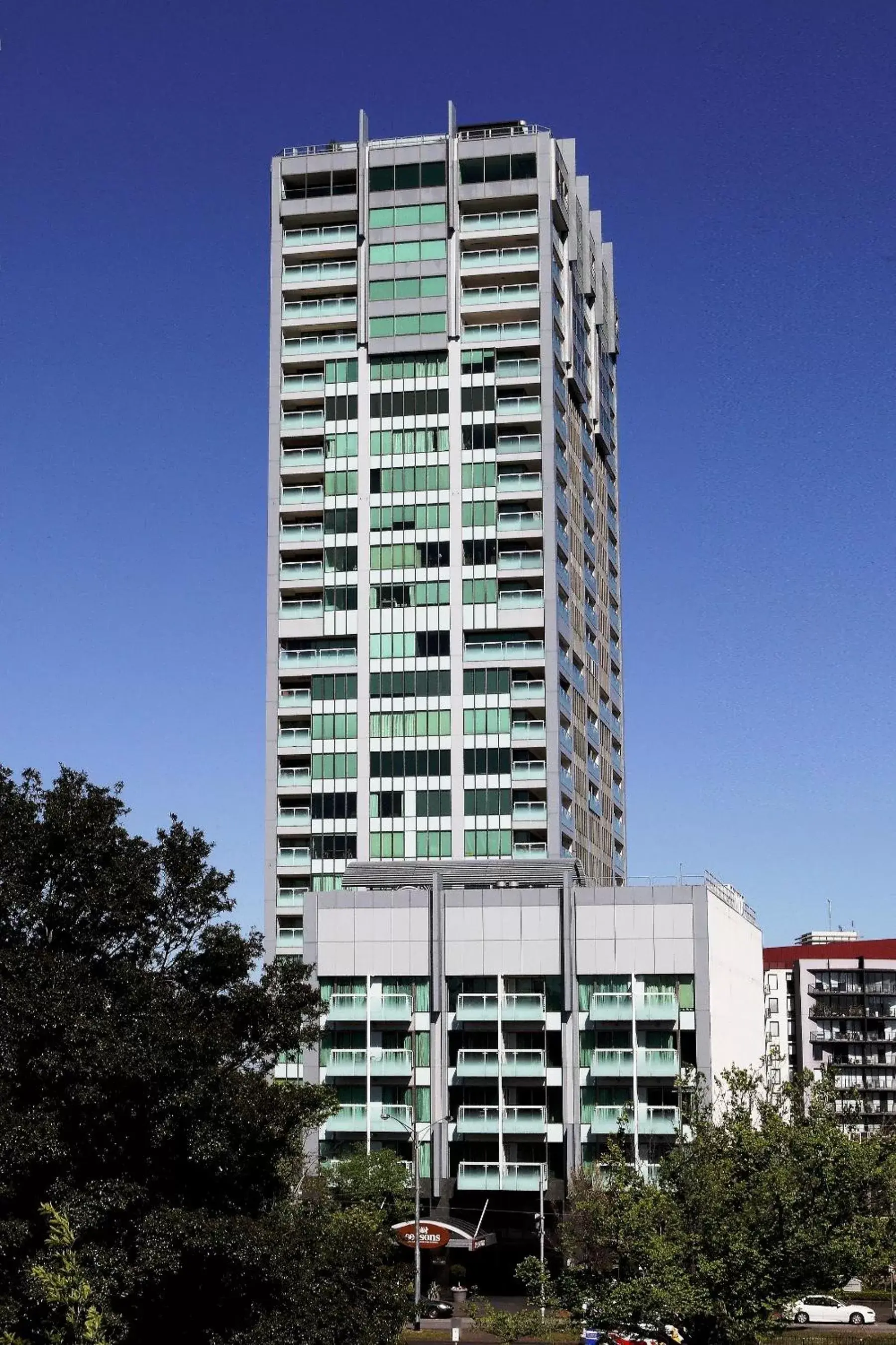 Property Building in Seasons Botanic Gardens