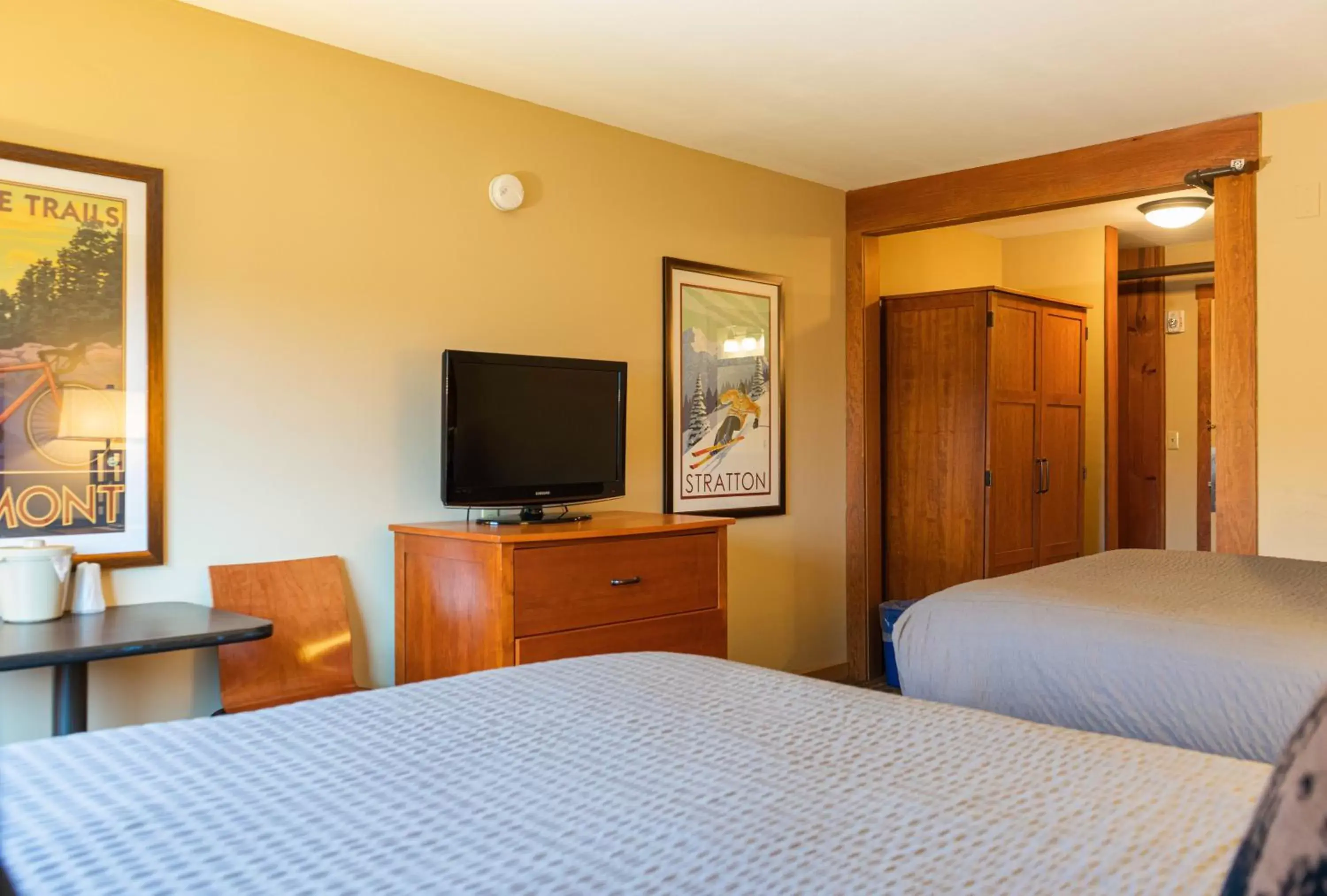 Bed in The Black Bear Lodge at Stratton Mountain Resort