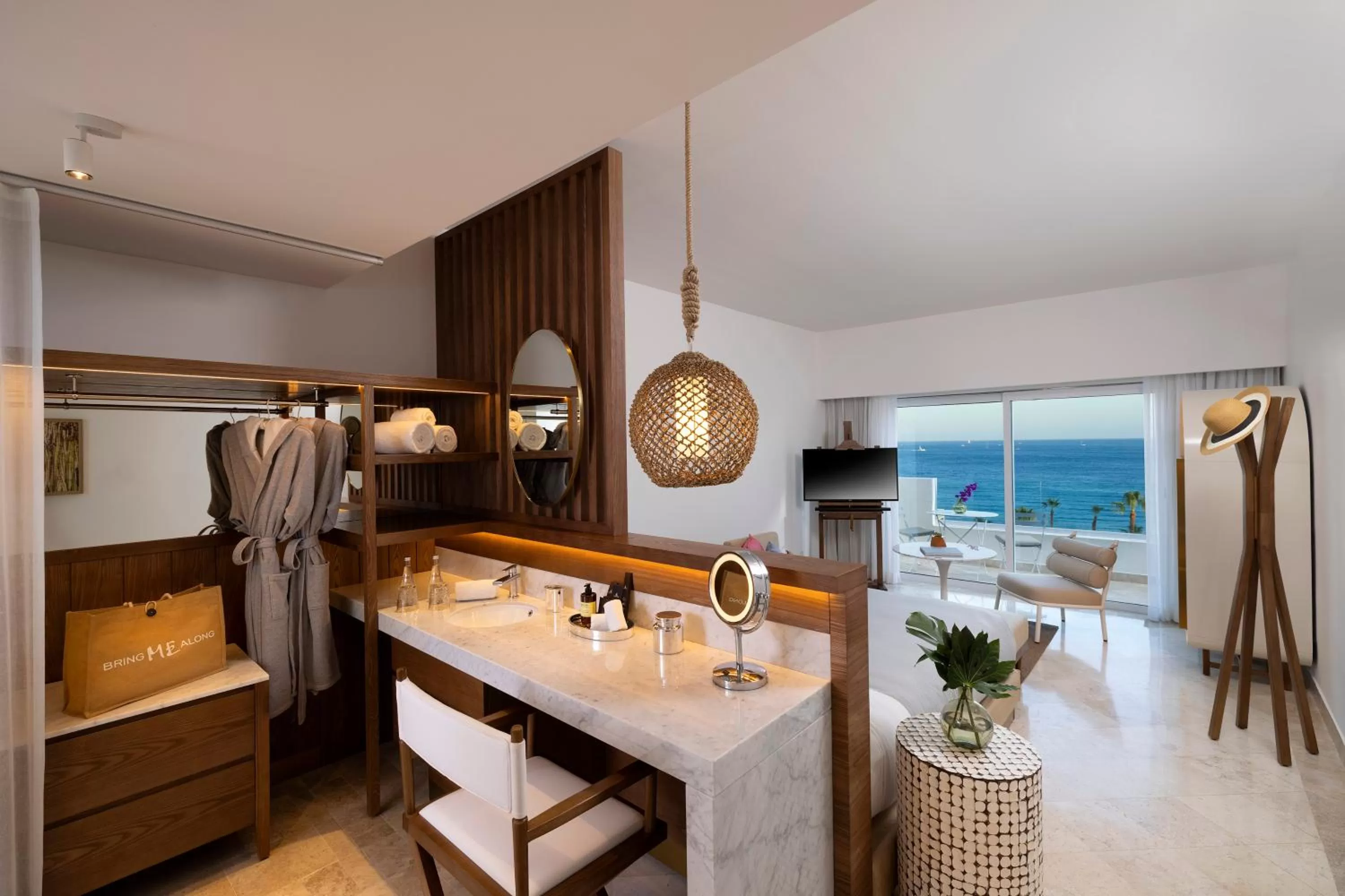 Bedroom, Bed in ME Cabo by Meliá