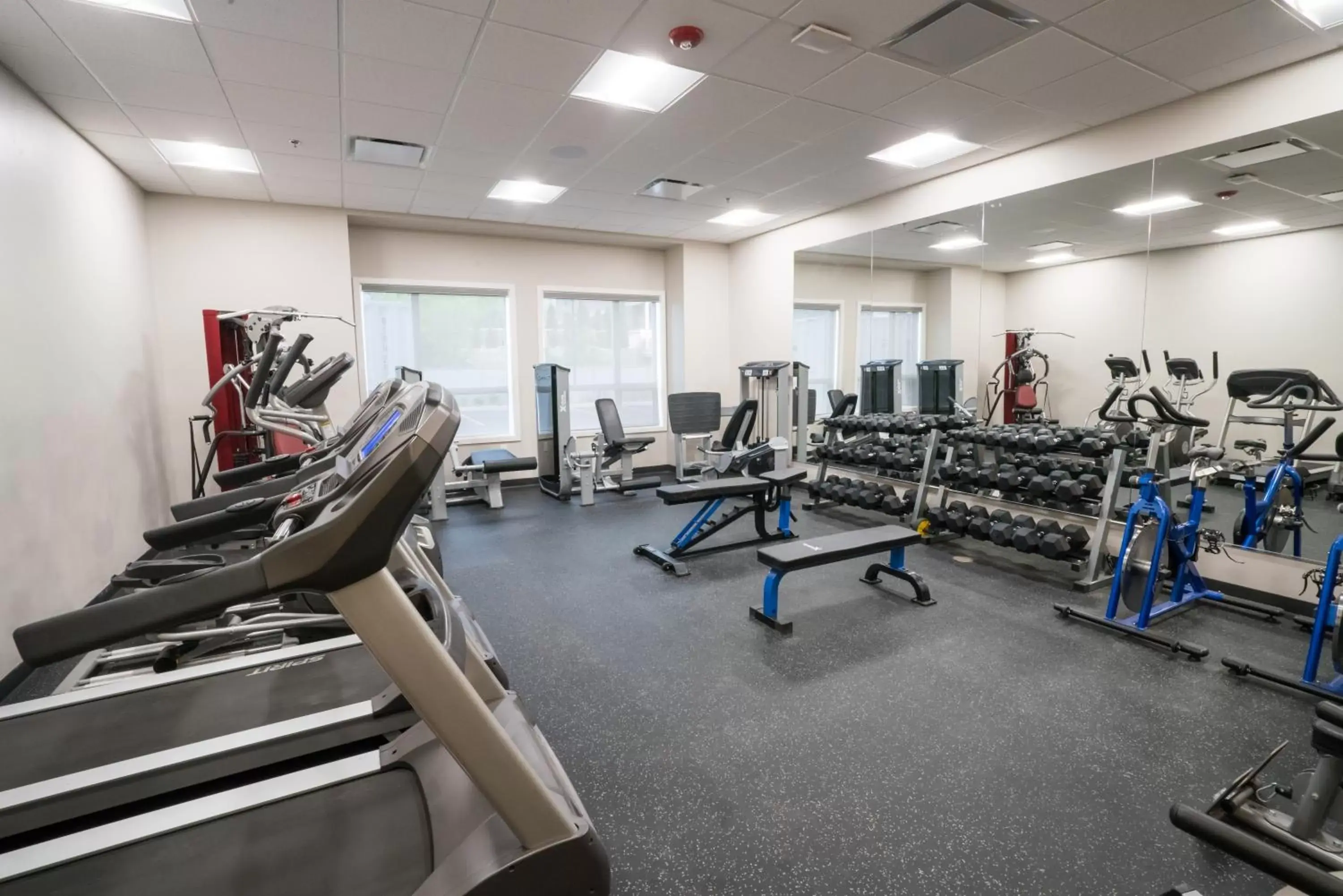 Fitness Center/Facilities in Microtel Inn & Suites by Wyndham Kelowna