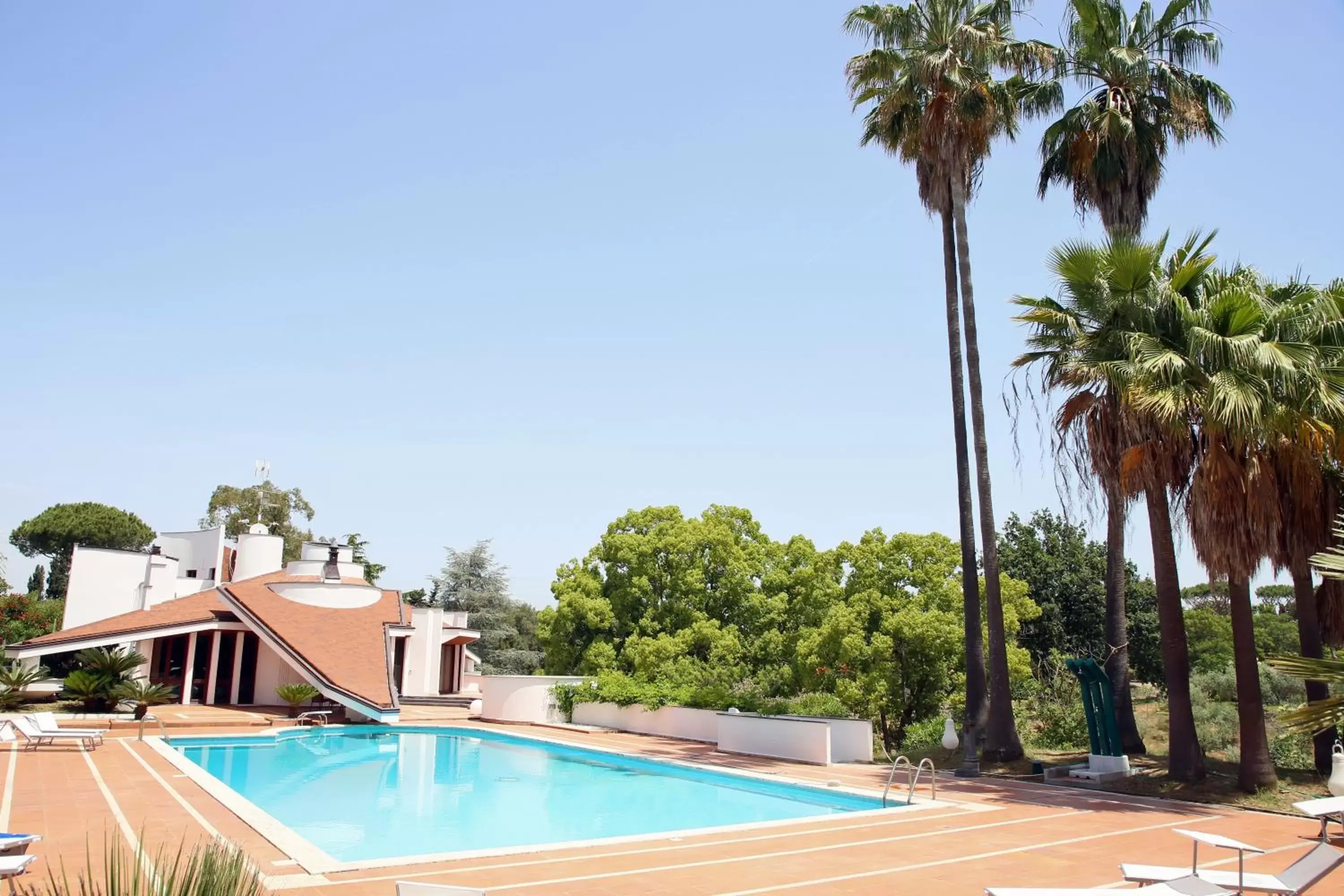 Swimming Pool in paradise suite