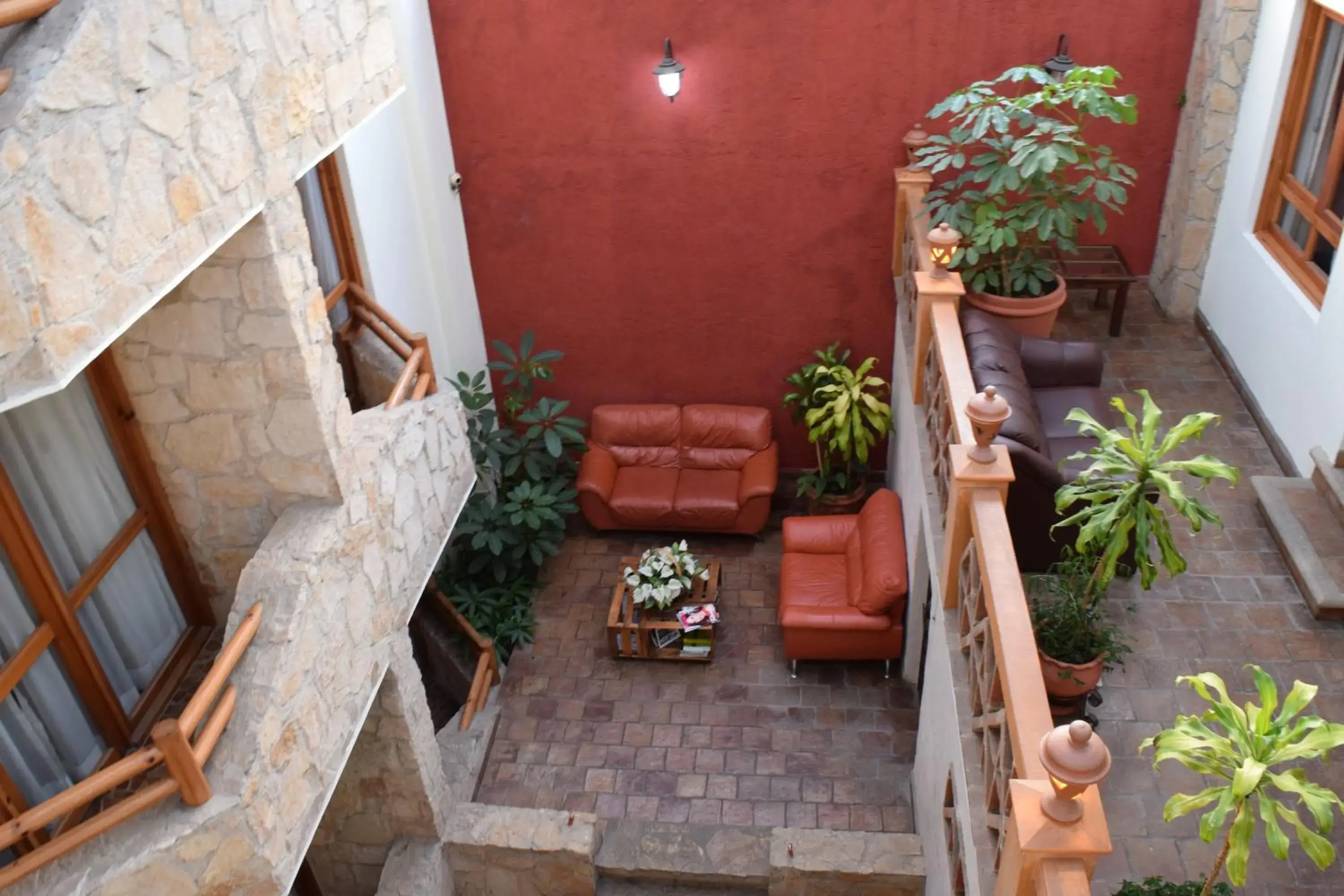 Garden, Seating Area in Plaza Magnolias