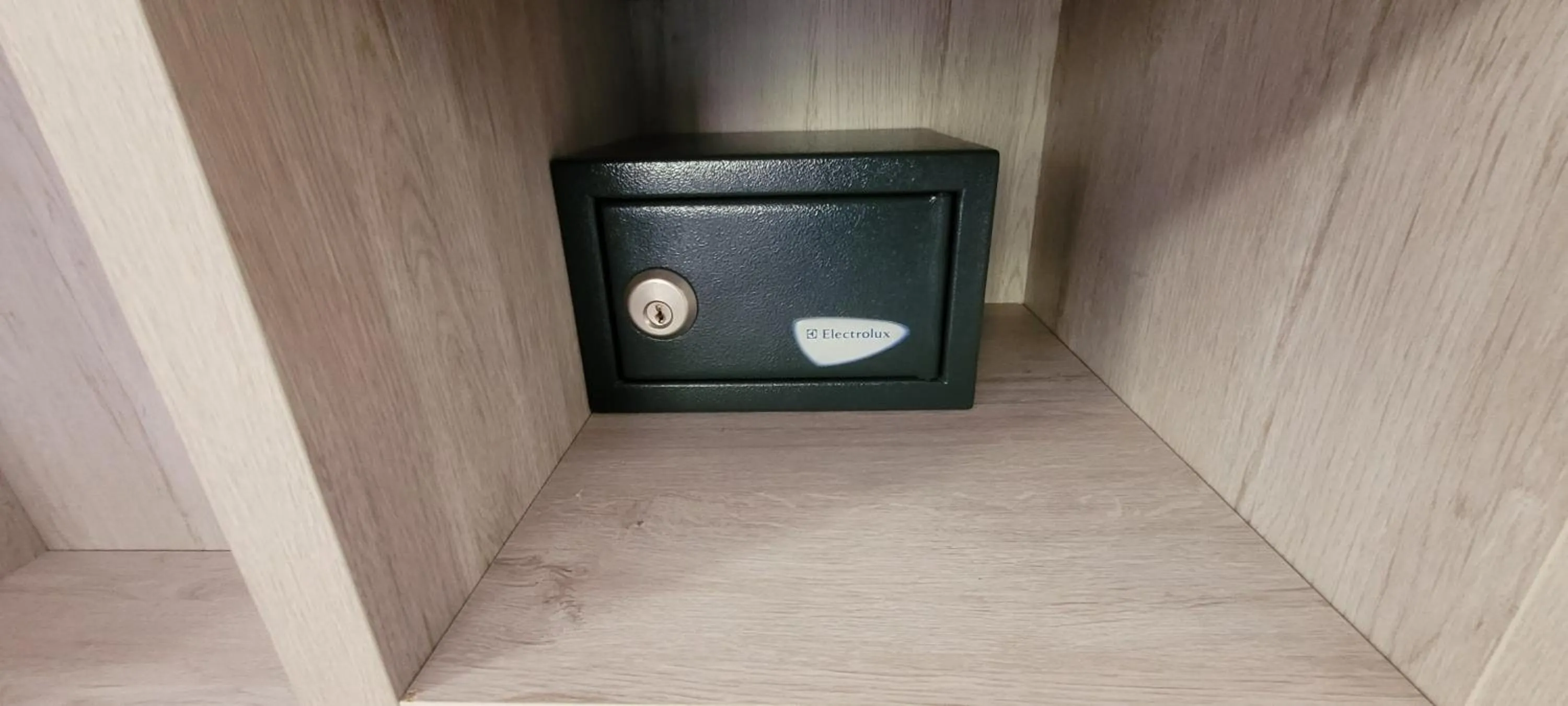 safe in Hotel Meson de L’Ainsa