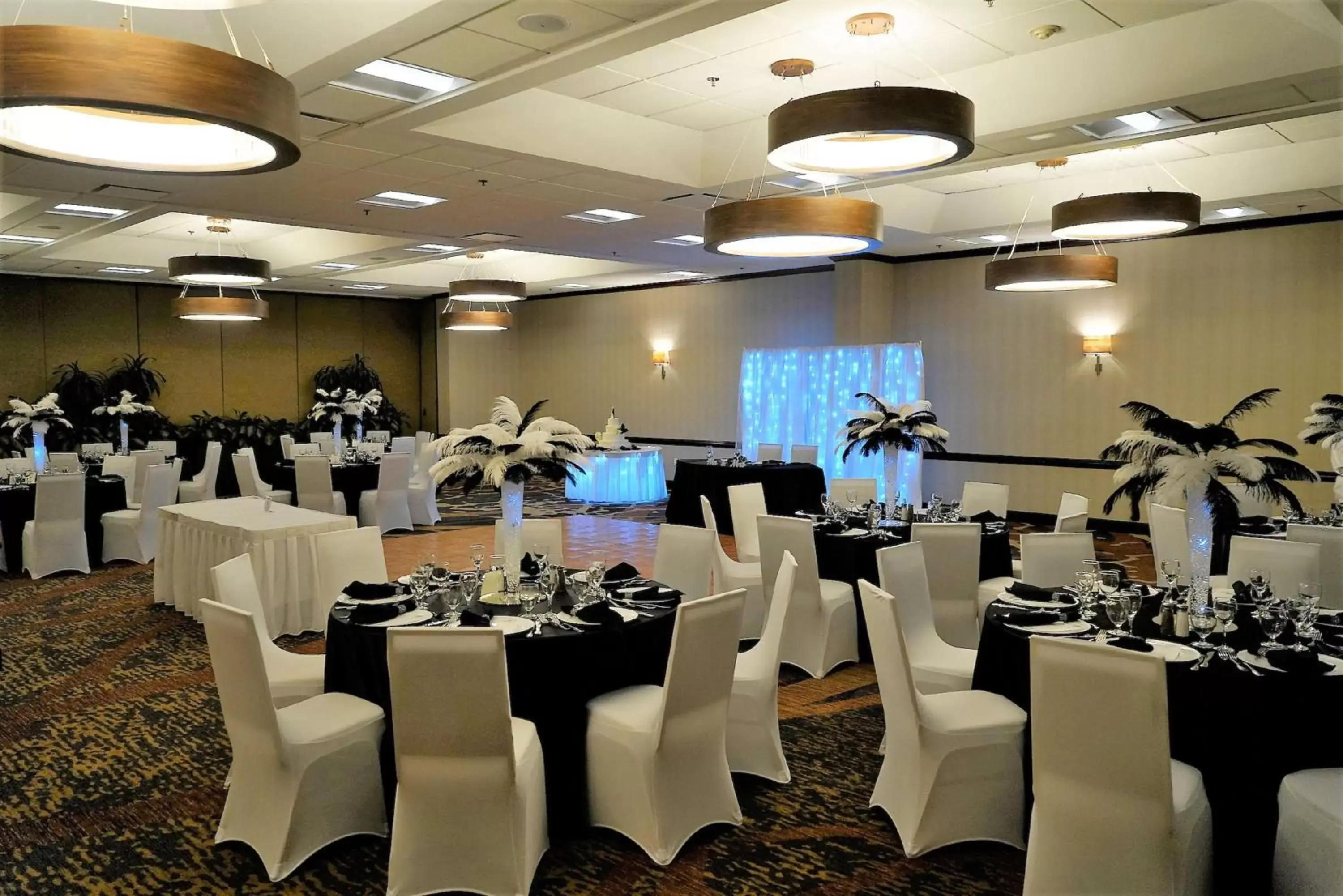Meeting/conference room, Banquet Facilities in Embassy Suites by Hilton Seattle North Lynnwood