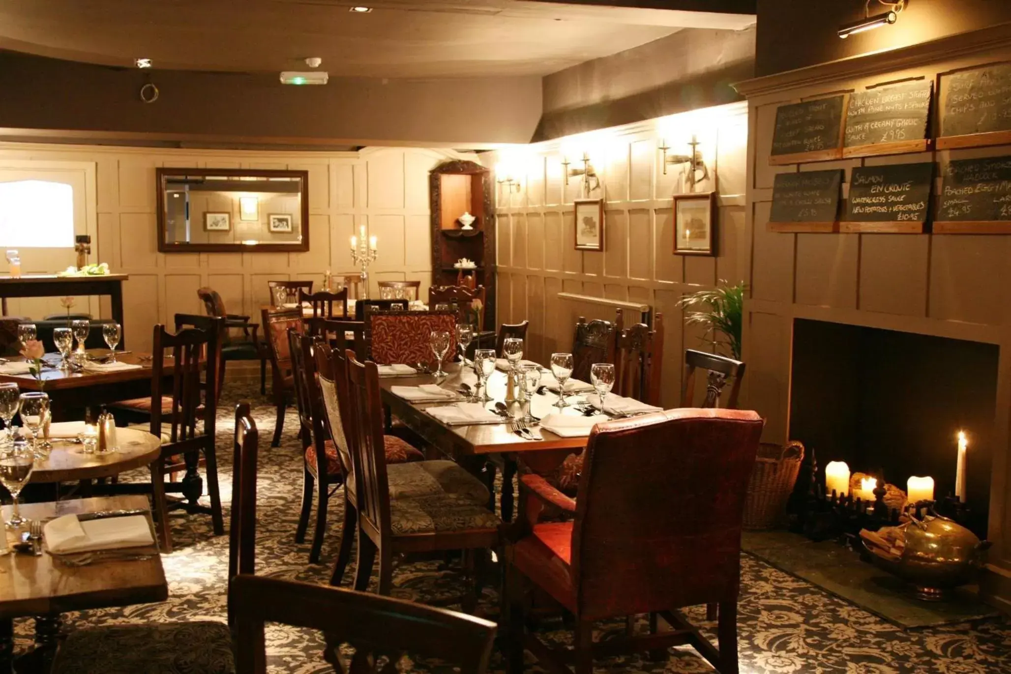 Restaurant/Places to Eat in The Swan Hotel