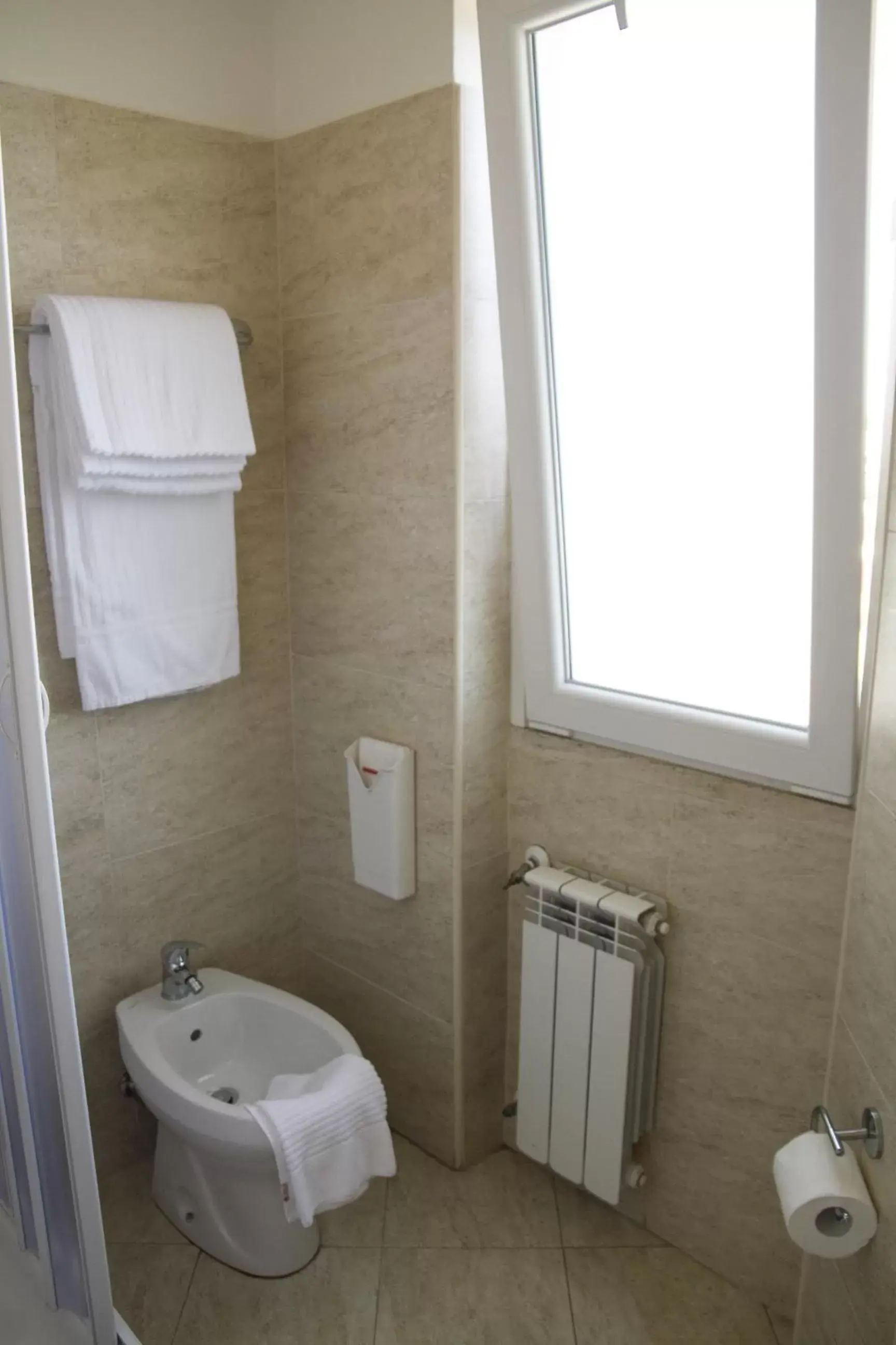 Shower, Bathroom in Hotel Marc'Aurelio