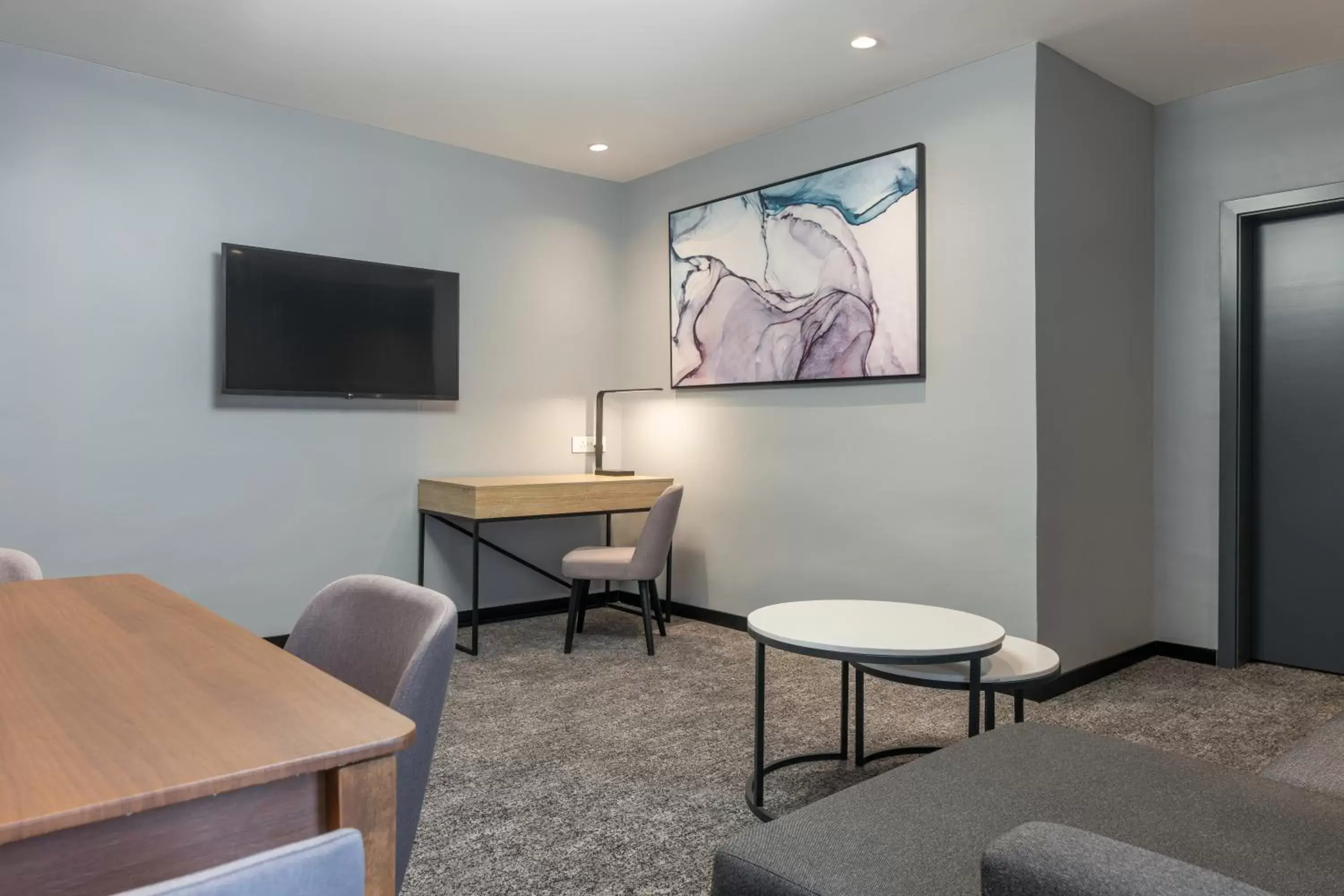 Bedroom, Seating Area in Park Inn by Radisson, Lagos Victoria Island