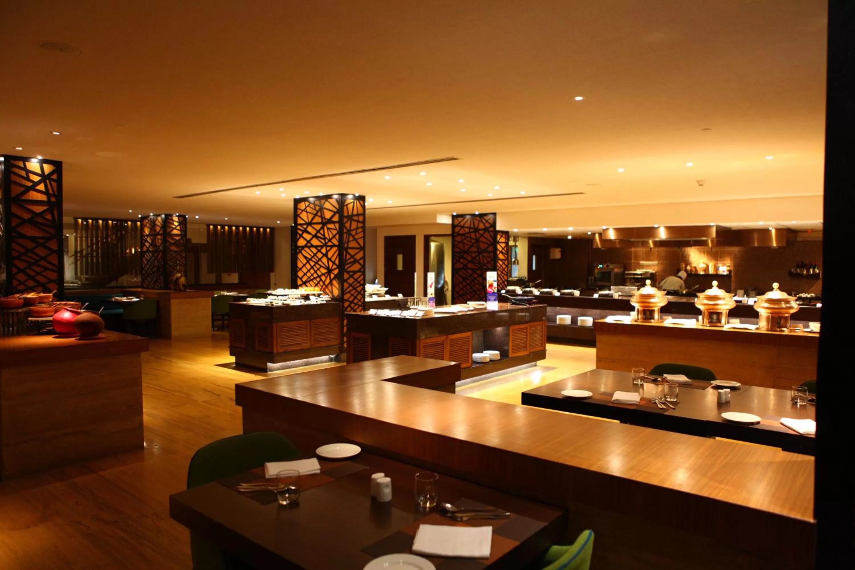 Restaurant/places to eat in Radisson Blu Plaza Hotel Hyderabad Banjara Hills