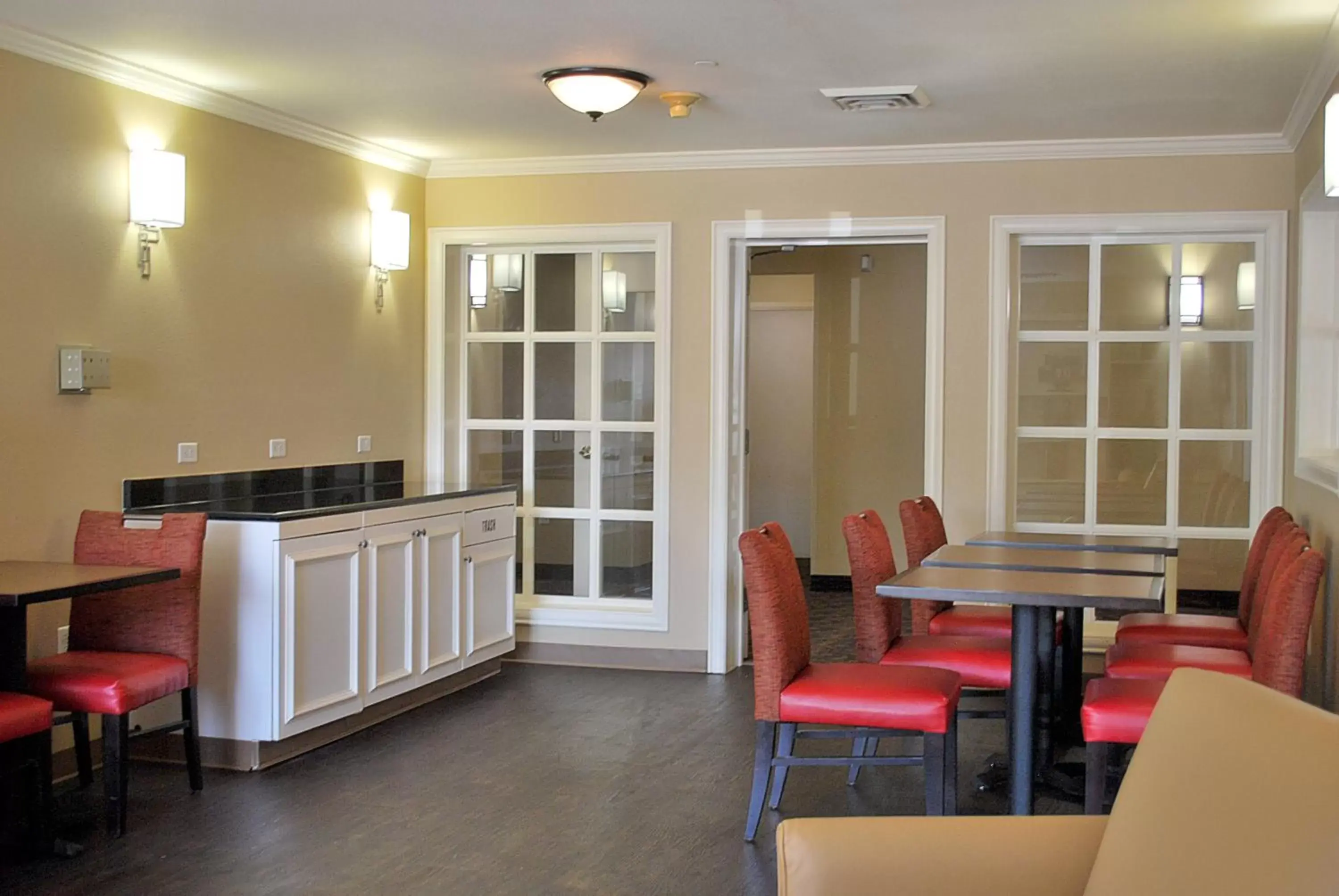 Area and facilities in Extended Stay America Suites - St Louis - Westport - Central