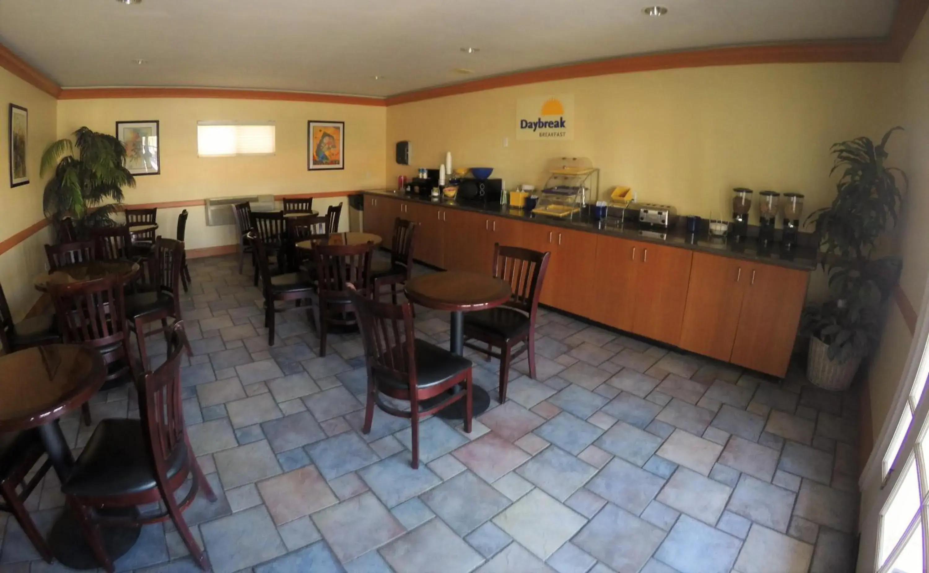 Dining area, Restaurant/Places to Eat in Americas Best Value Inn Blythe