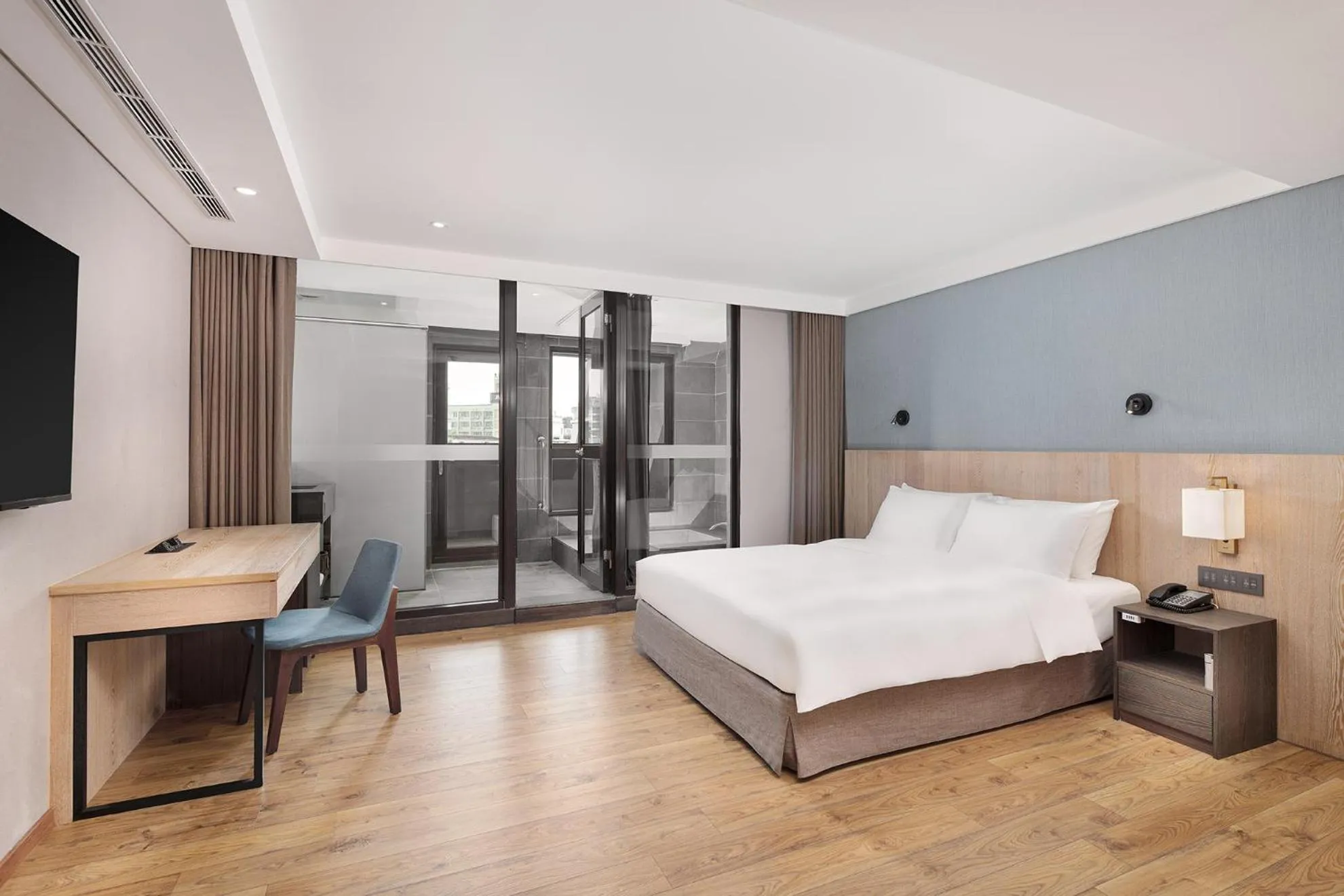 Bedroom, Bed in Four Points by Sheraton Yilan Jiaoxi