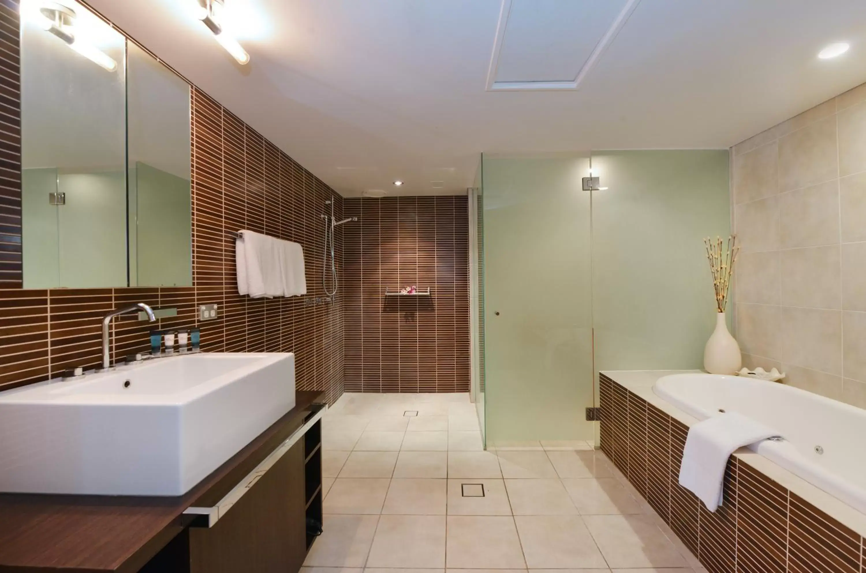 Bathroom in Club Tropical Resort with Onsite Reception & Check In