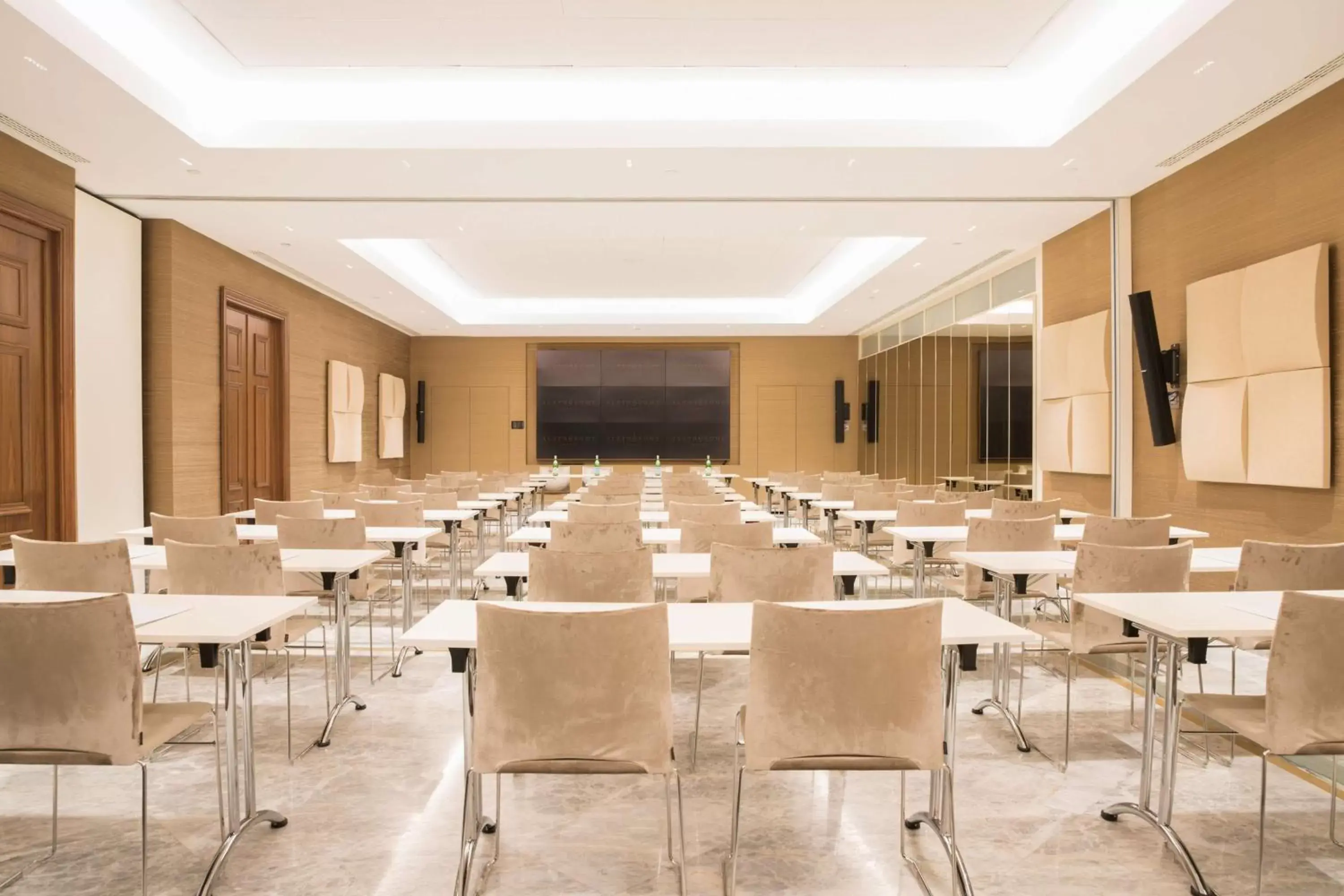 Meeting/conference room in Aleph Rome Hotel, Curio Collection By Hilton