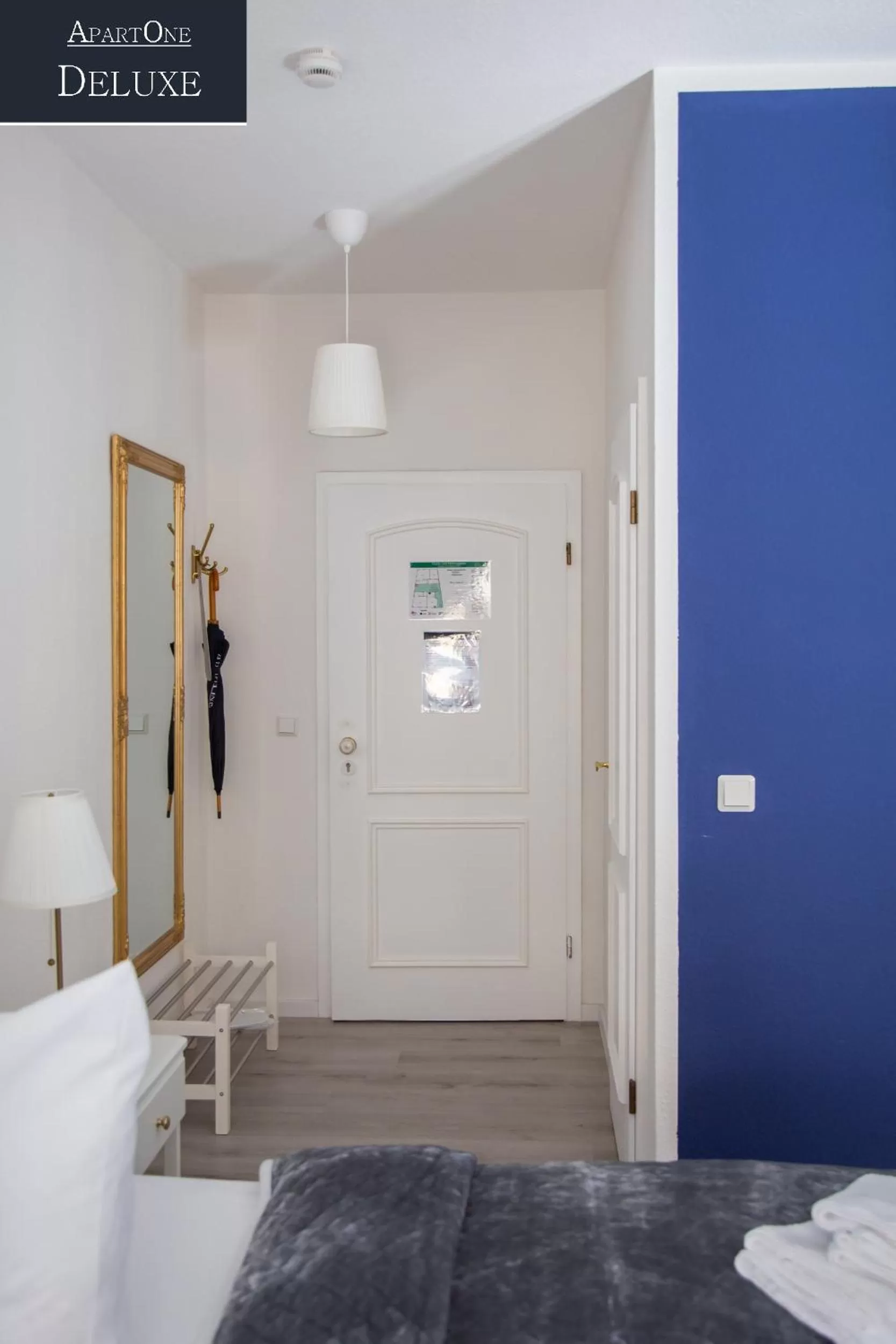 Bed in ApartOne Altstadt-Hotel