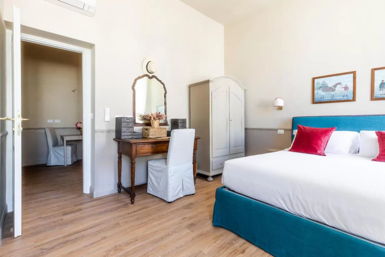 Bedroom, Bed in Hotel donna Francesca