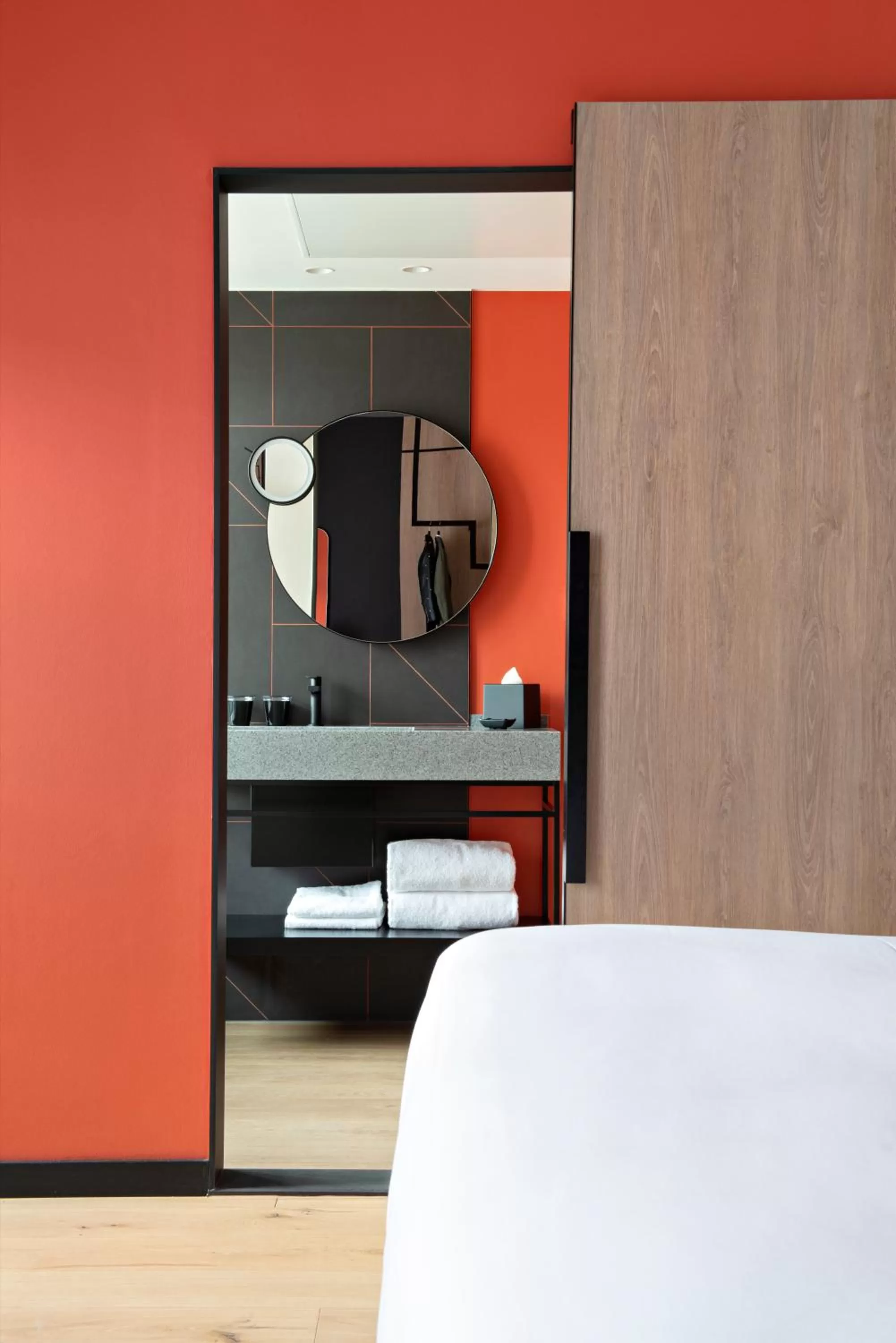 Bathroom, Bed in Hôtel LÉONOR the place to live