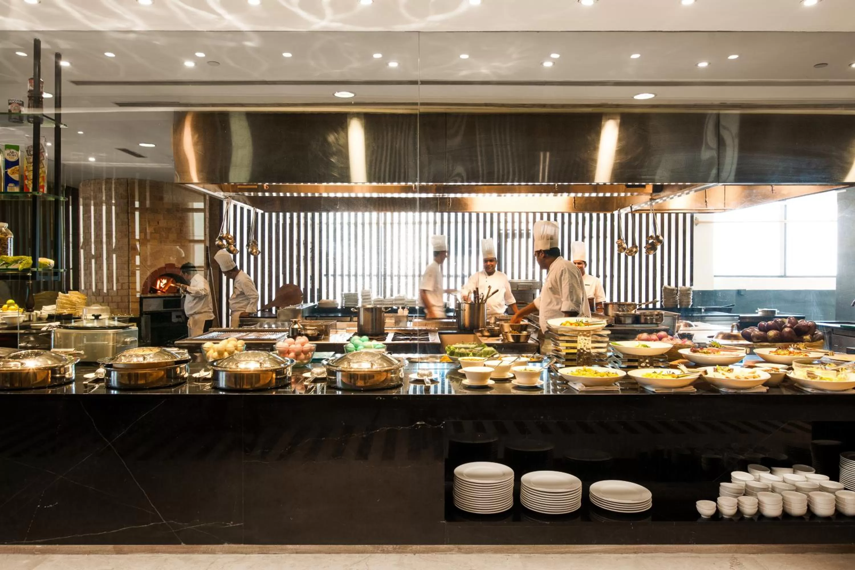 Restaurant/places to eat in Hyatt Raipur