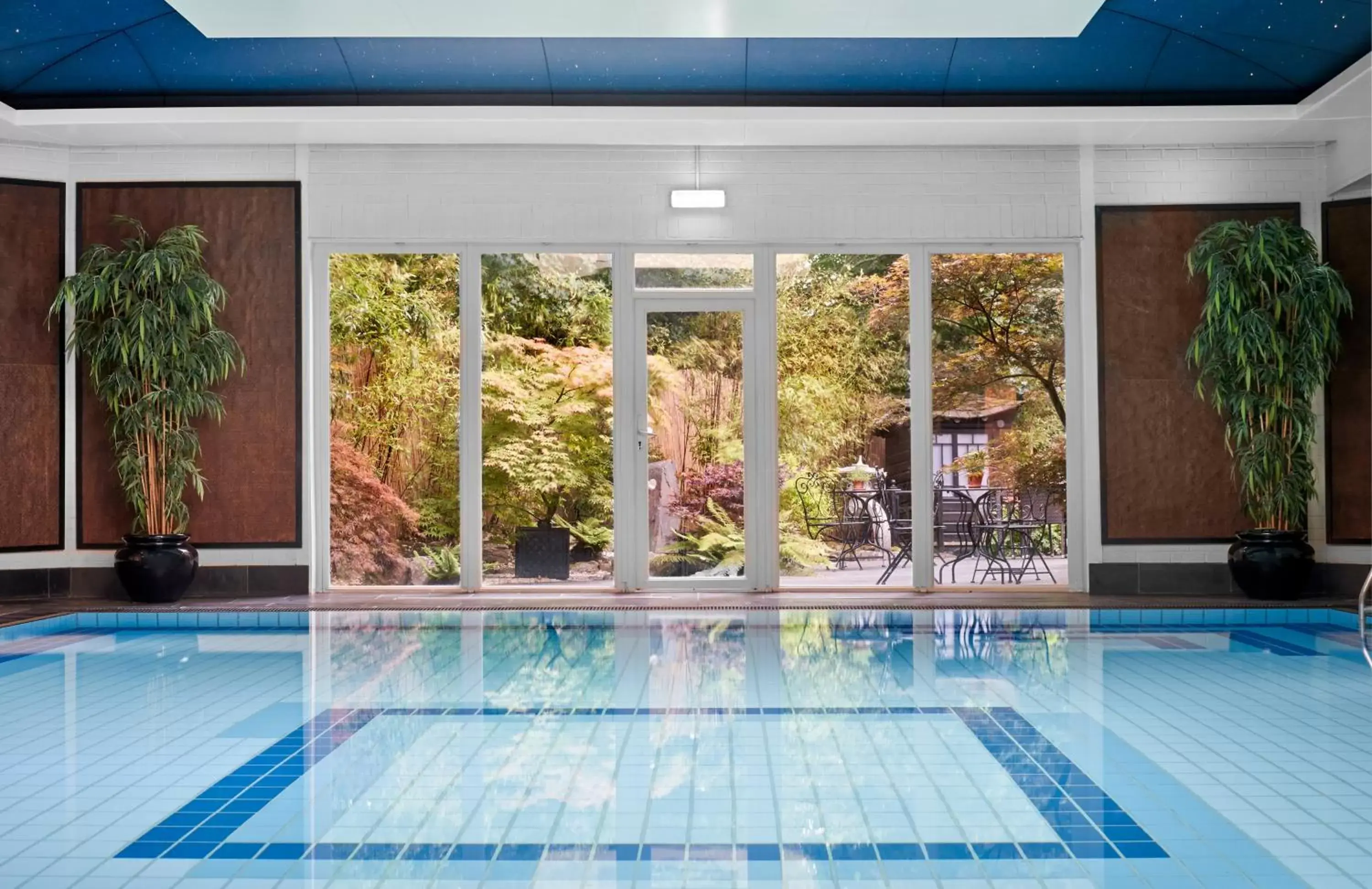 Swimming Pool in Careys Manor Hotel & SenSpa