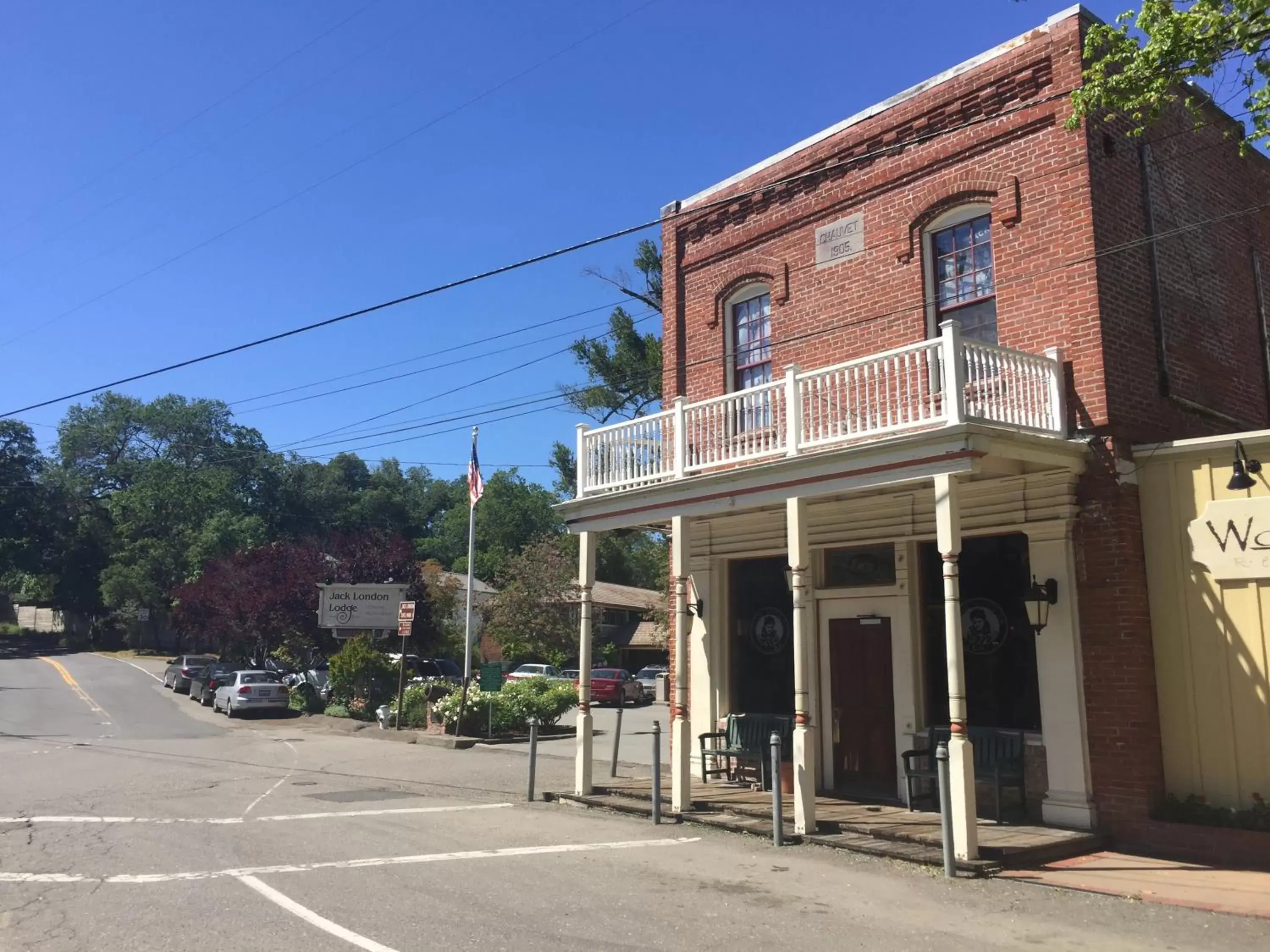 Property Building in The Jack London Lodge