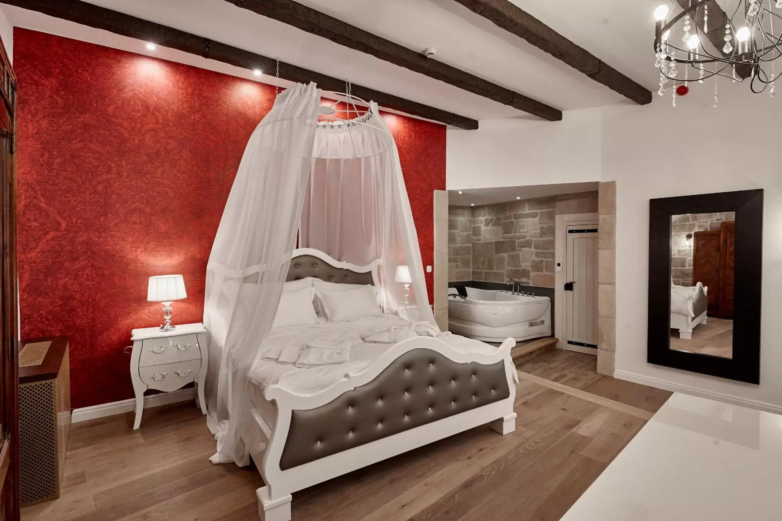 Bed in Maison Bistro & Hotel