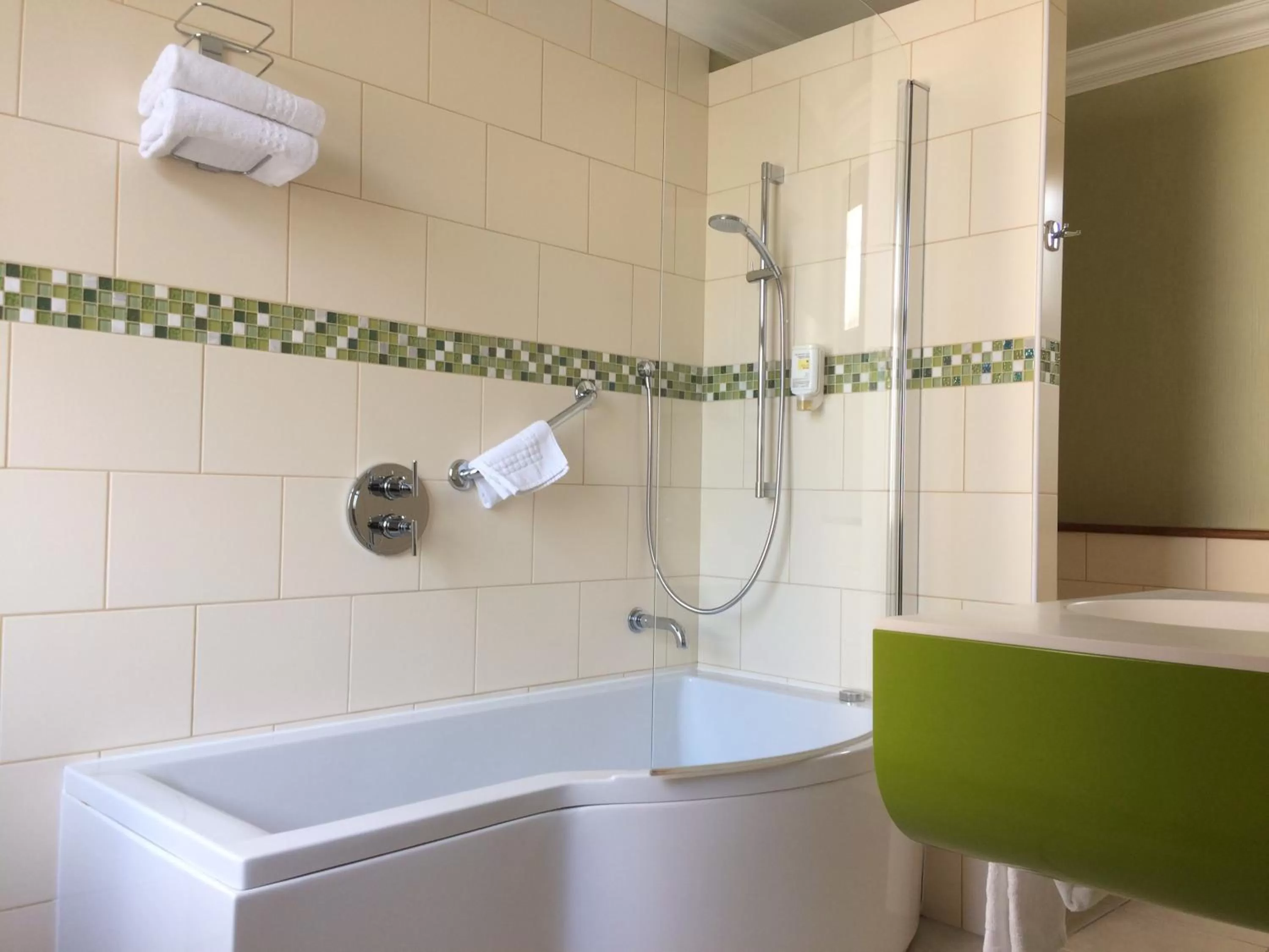 Bathroom in Cit'Hotel Sphinx - Hotel