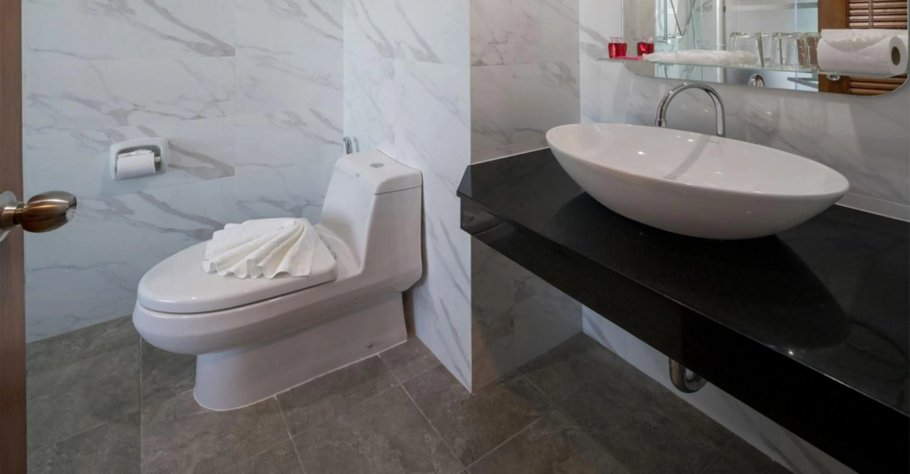 Bathroom in Peace Blue Naiharn Naturist Resort Phuket SHA Extra Plus