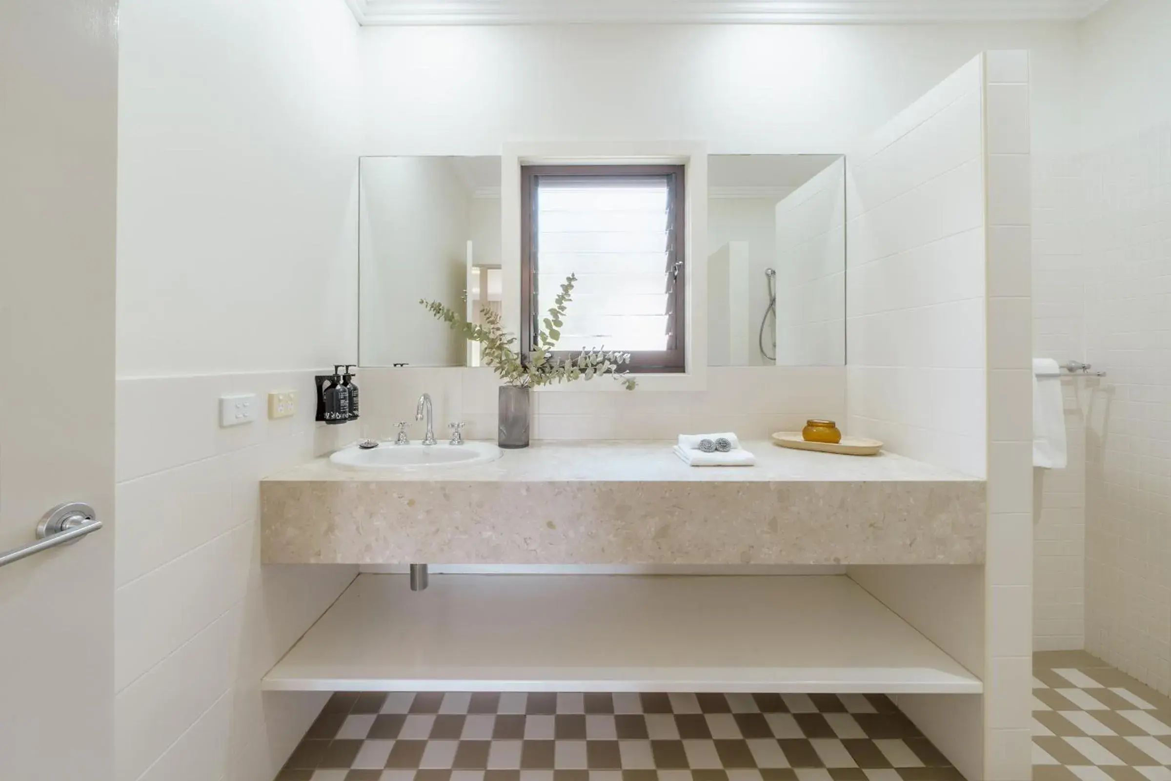 Bathroom in Hermitage Lodge