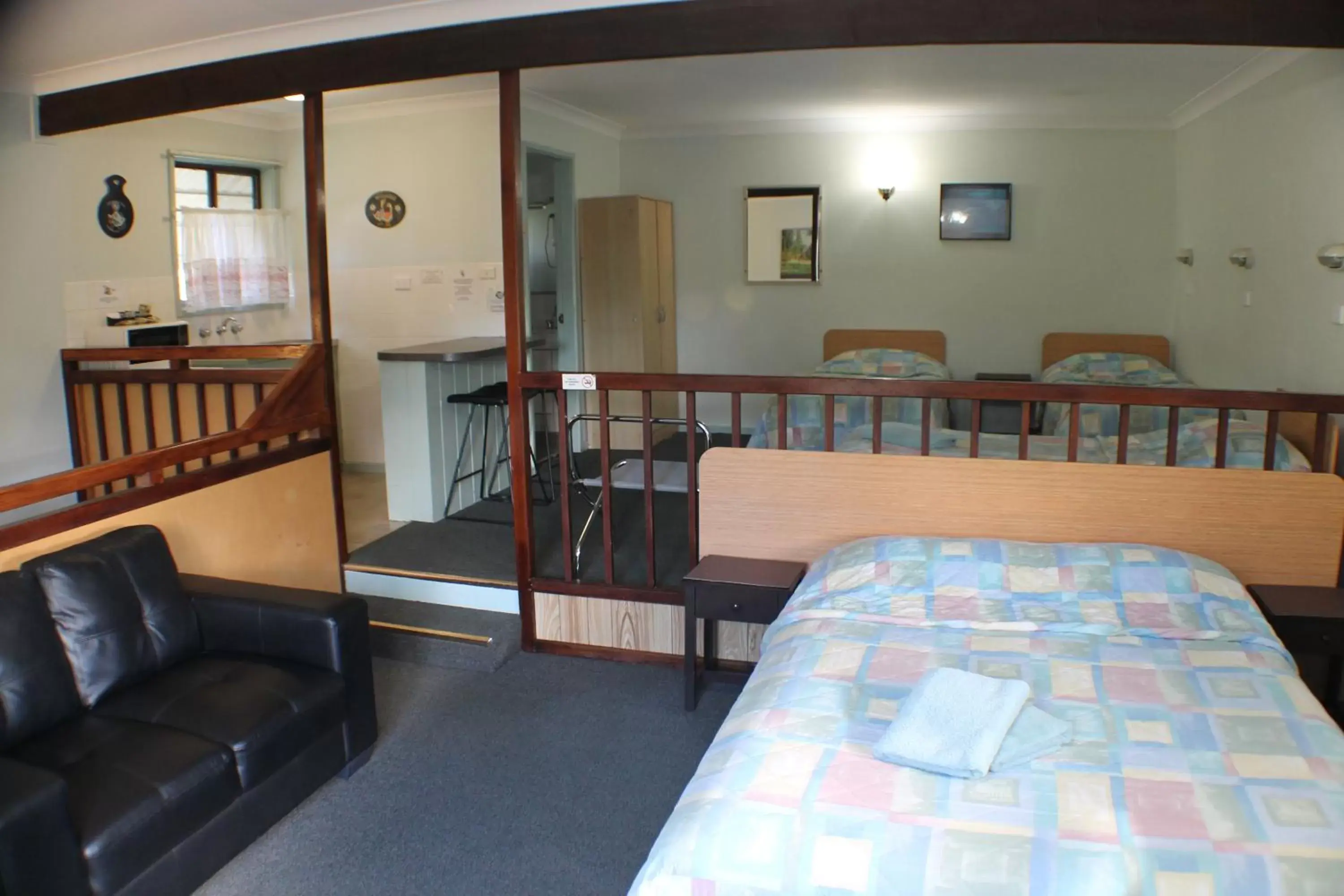 Photo of the whole room in Lake Forbes Motel