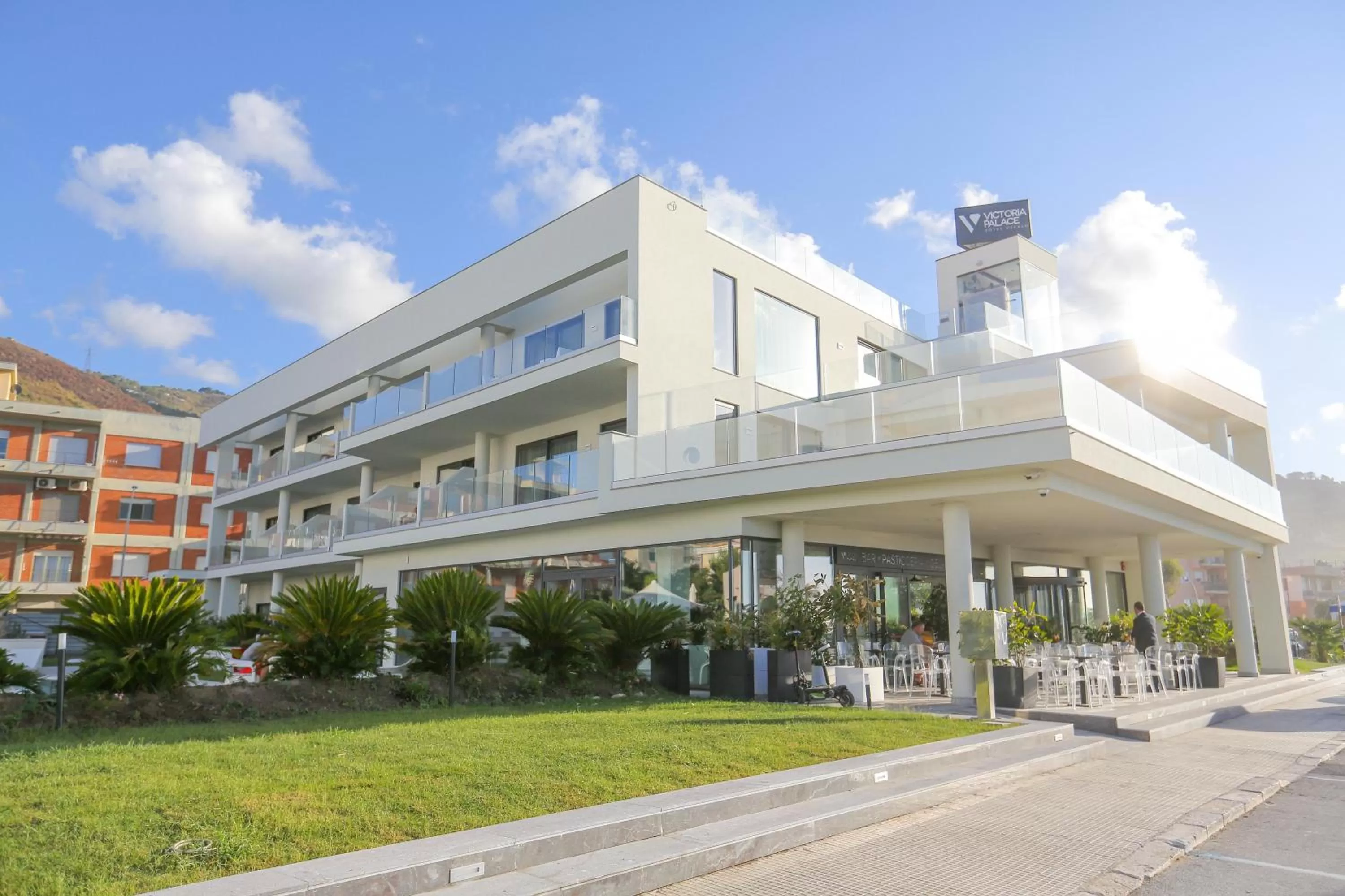 Facade/entrance in Victoria Palace Cefalù