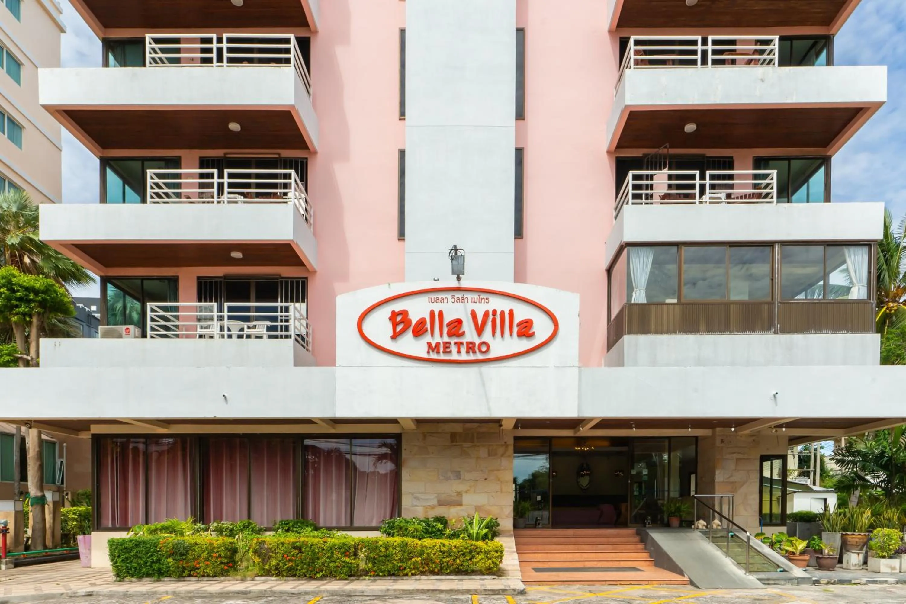 Property building in Bella Villa Metro