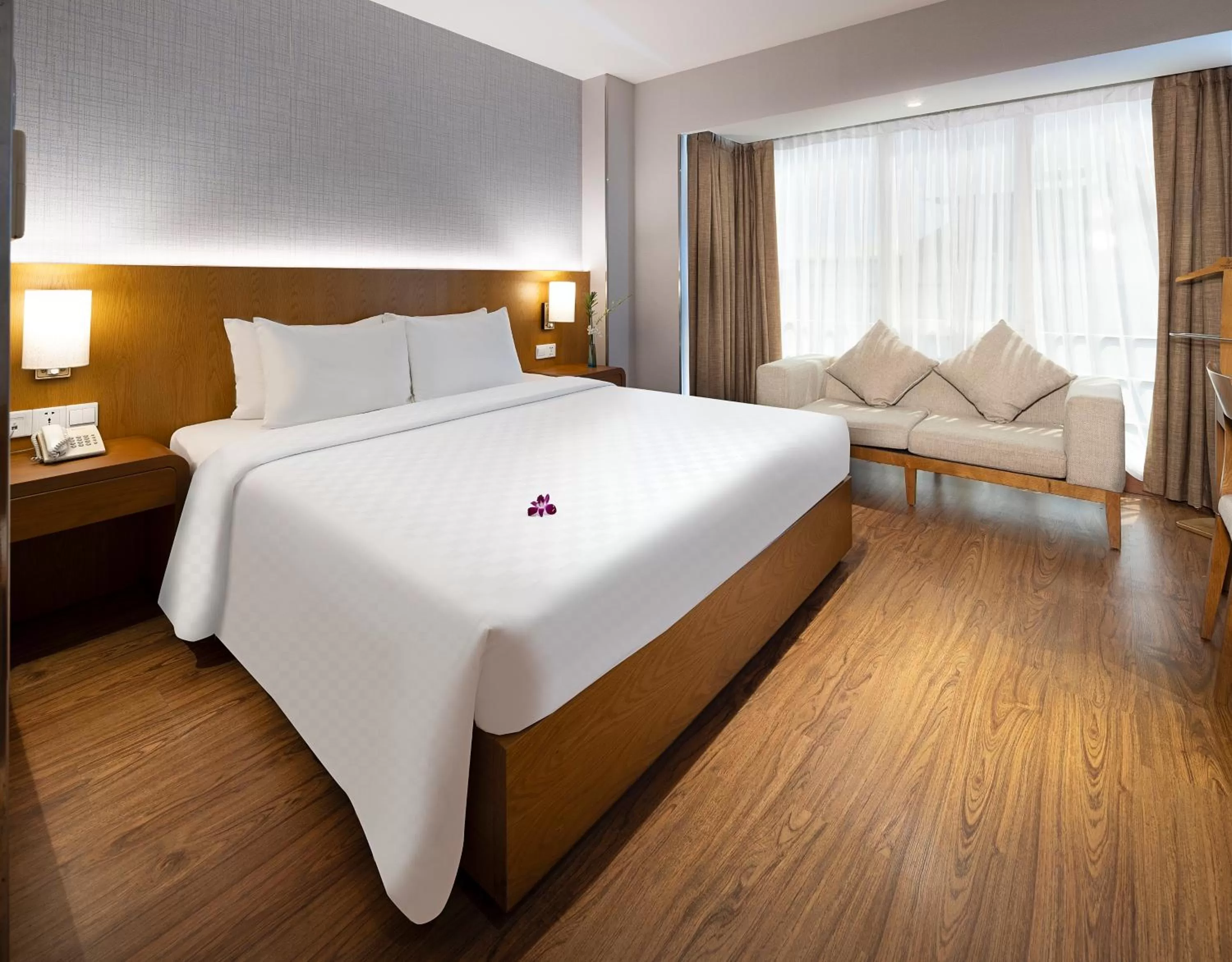 Bedroom, Bed in Harmony Saigon Hotel & Spa