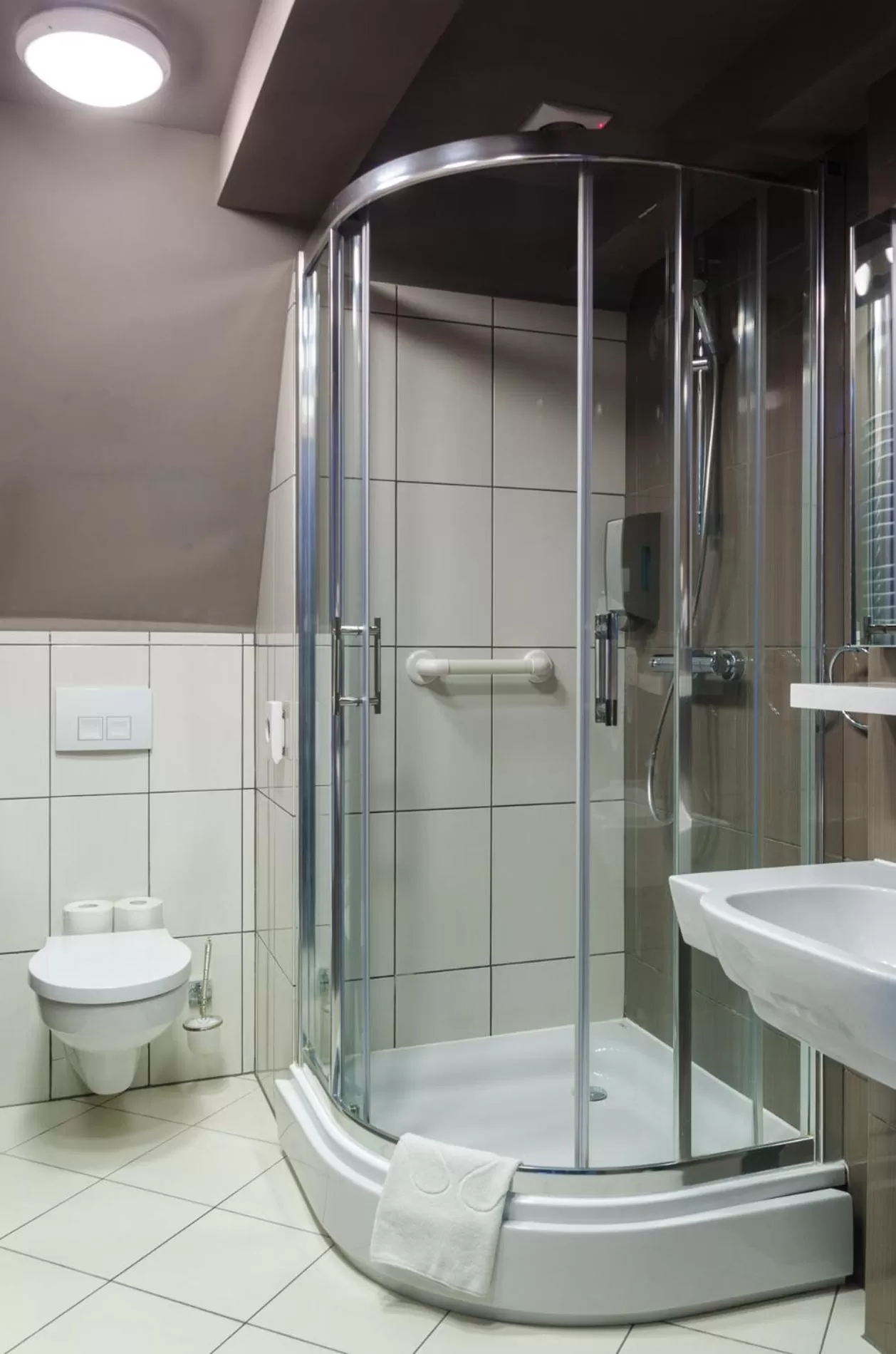 Shower in Hotel Artus - Old Town