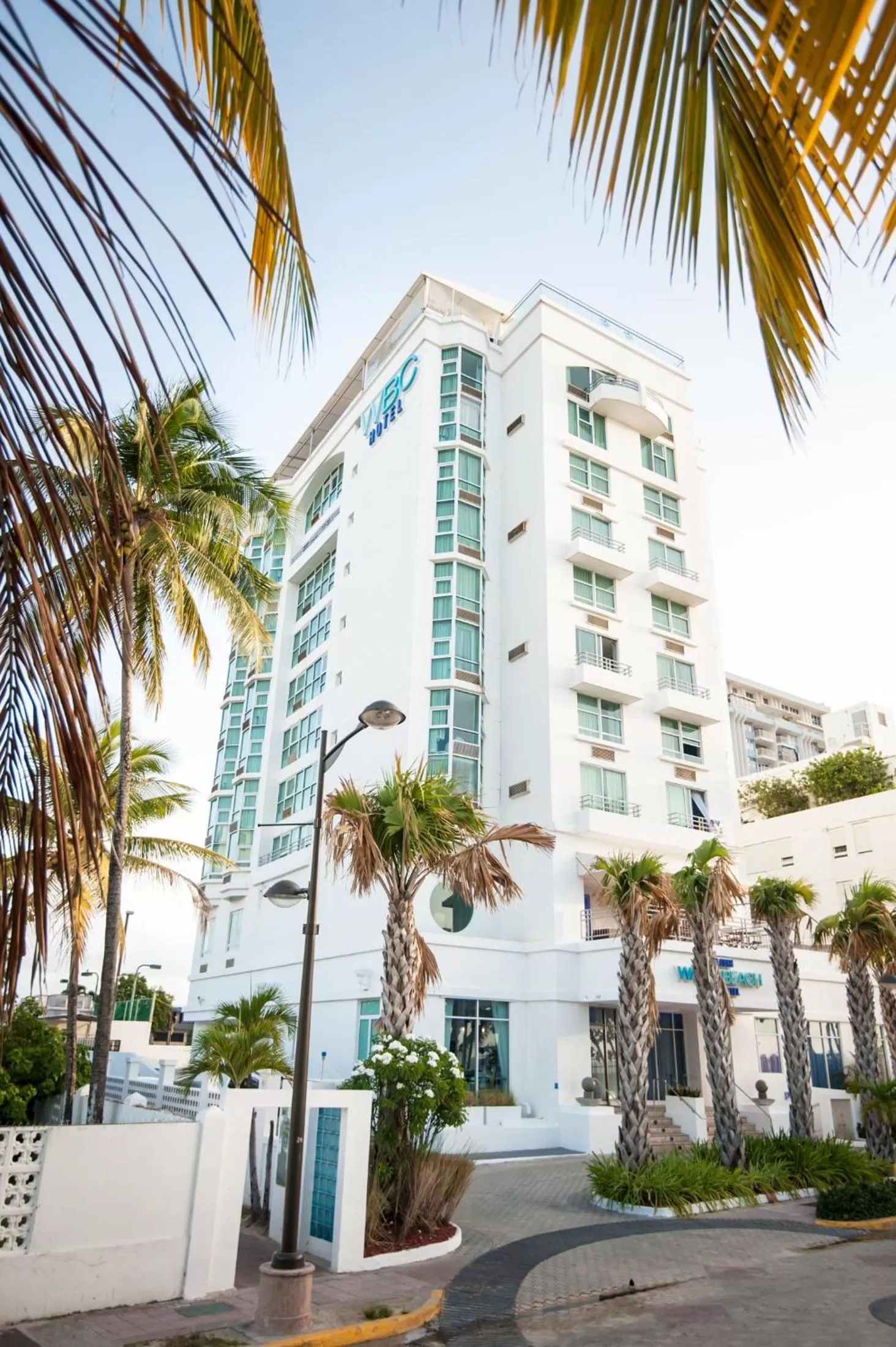 Facade/entrance, Property Building in San Juan Water & Beach Club Hotel