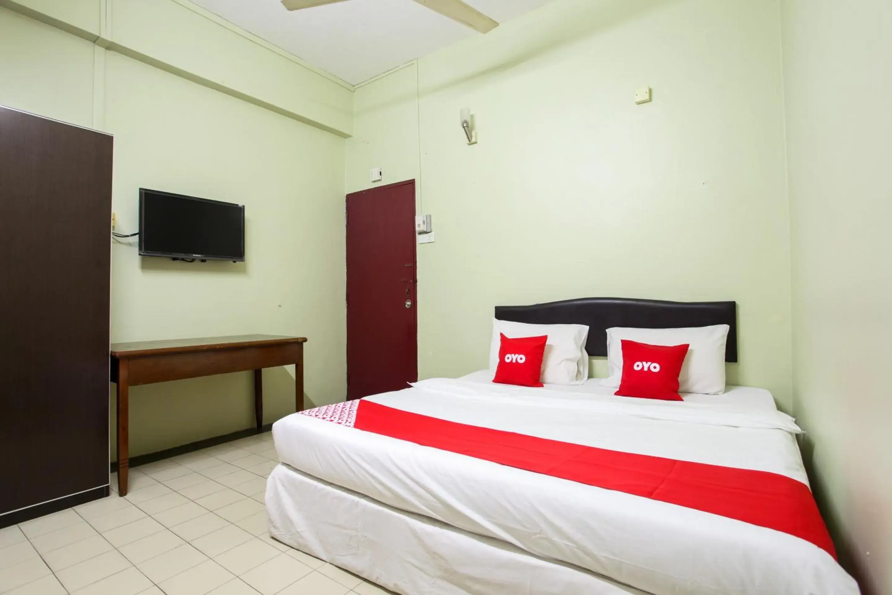 Bedroom, Bed in OYO 89549 Casavilla Hotel (city Centre) Taiping