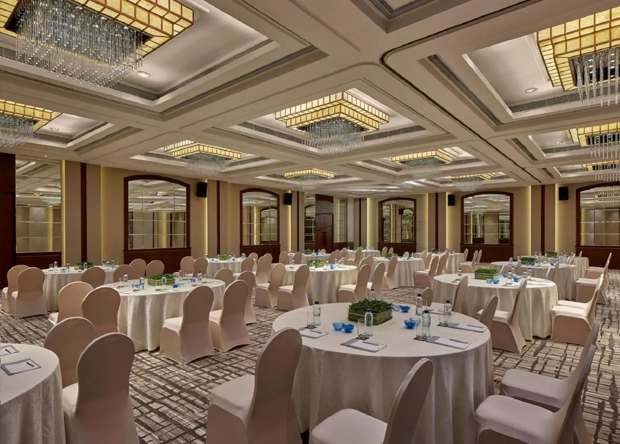 Banquet/Function facilities, Banquet Facilities in New World Millennium Hong Kong Hotel