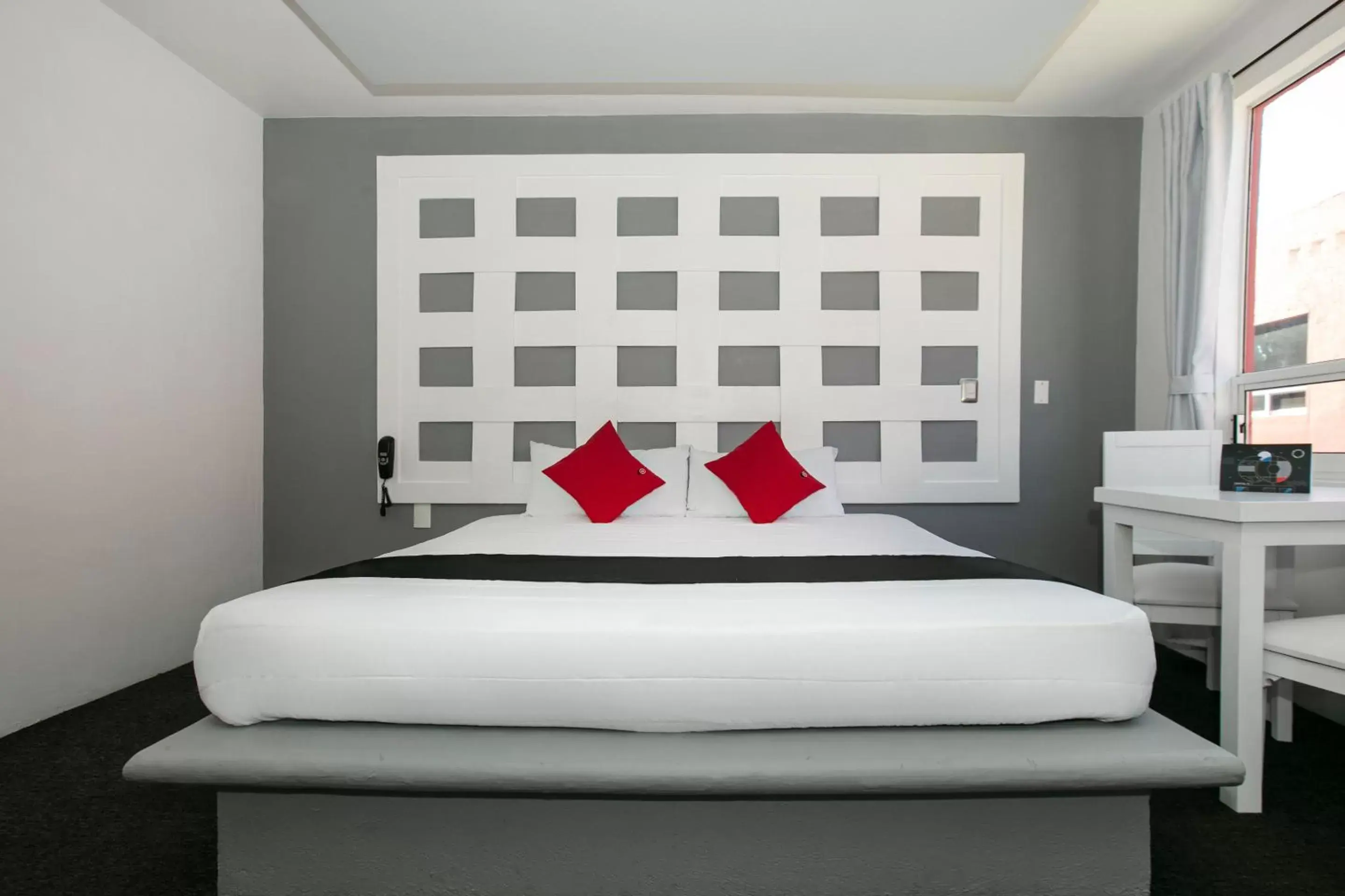 Bedroom, Bed in Hotel Euro Confort,Pachuca