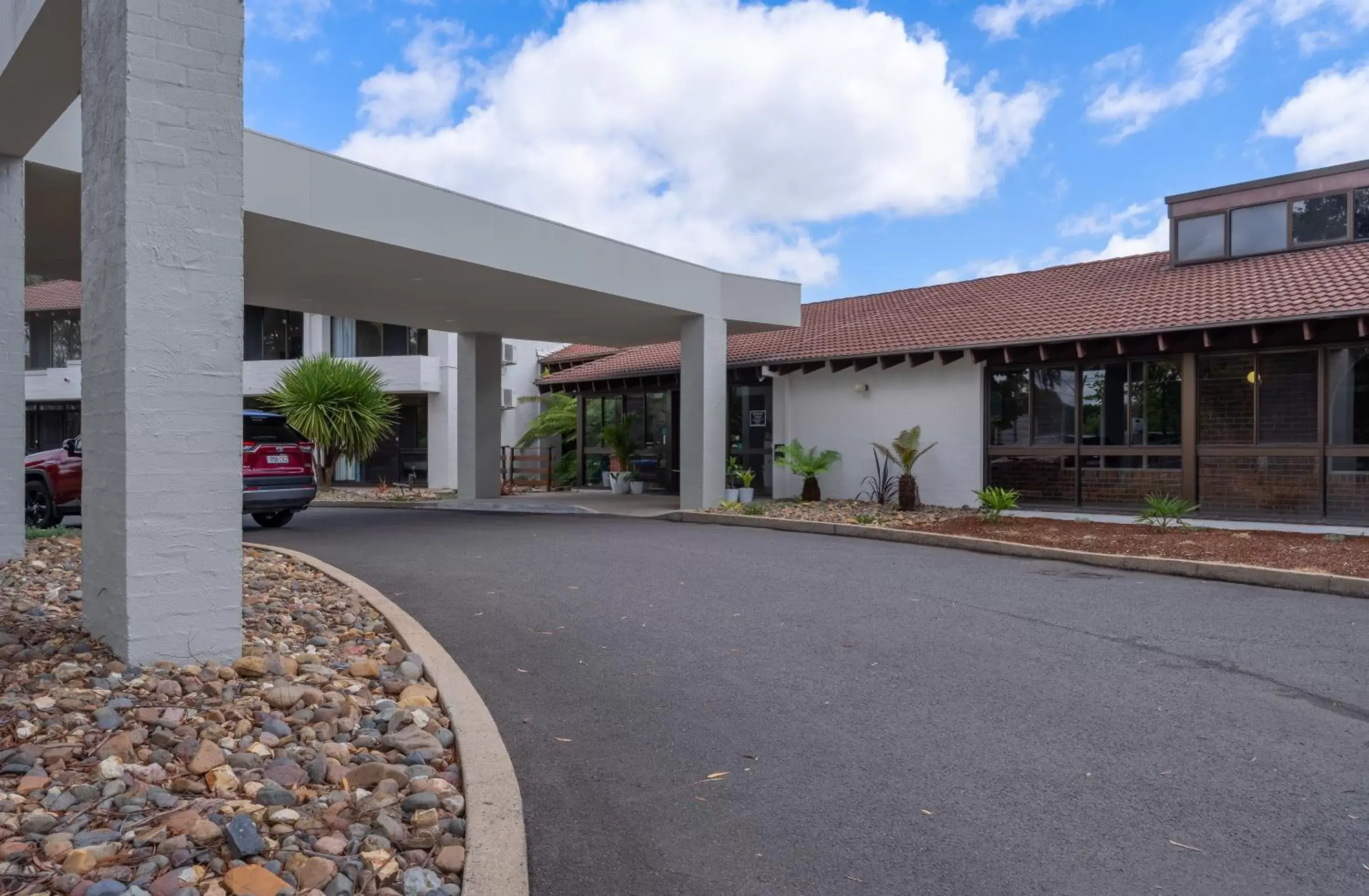 Property Building in All Seasons Motel Armidale