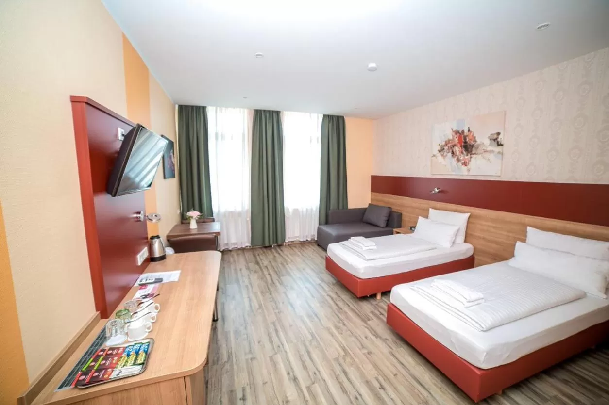 Bed in Alexander Business Hotel Hannover City