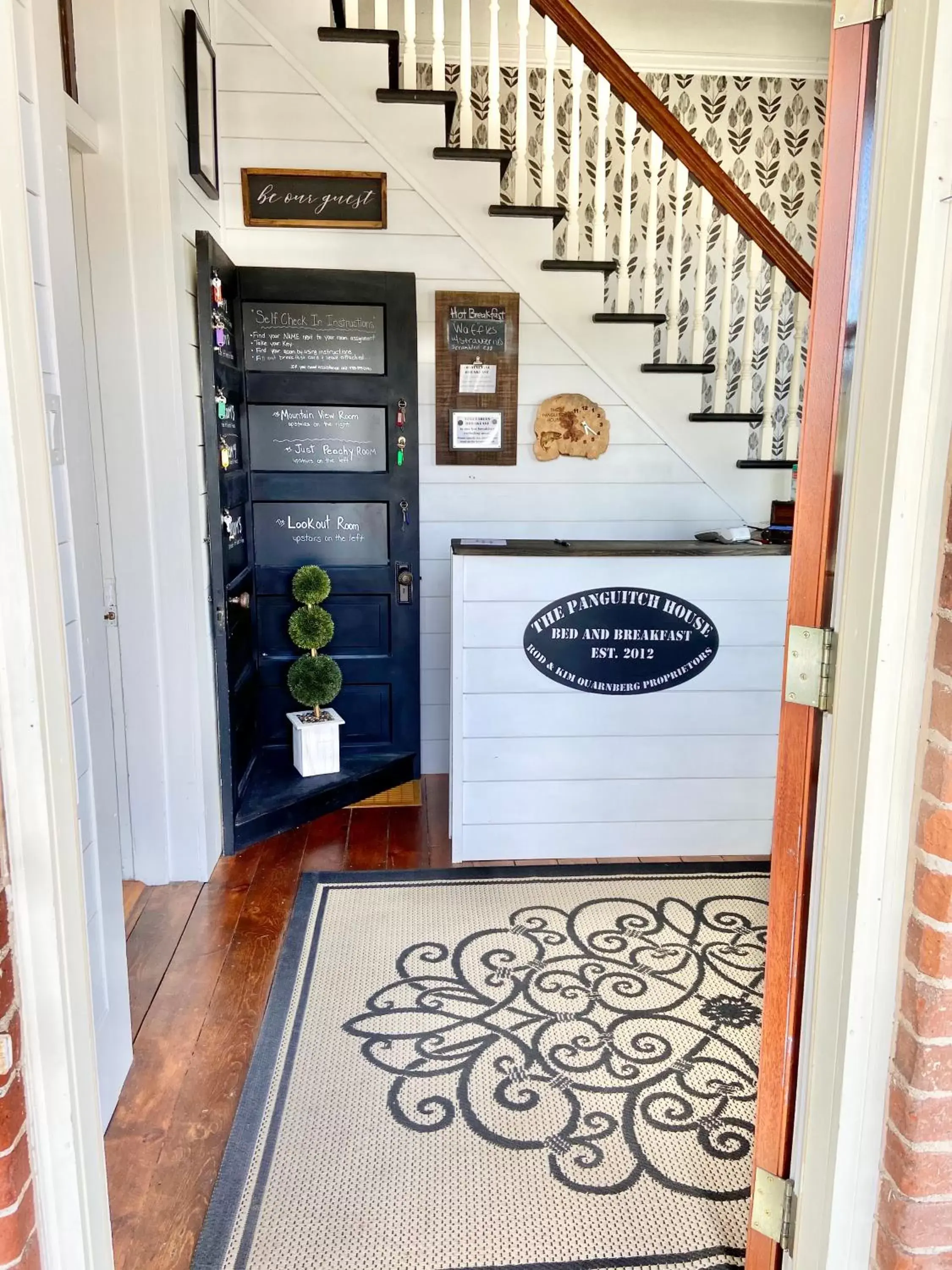 Lobby or reception in The Panguitch House