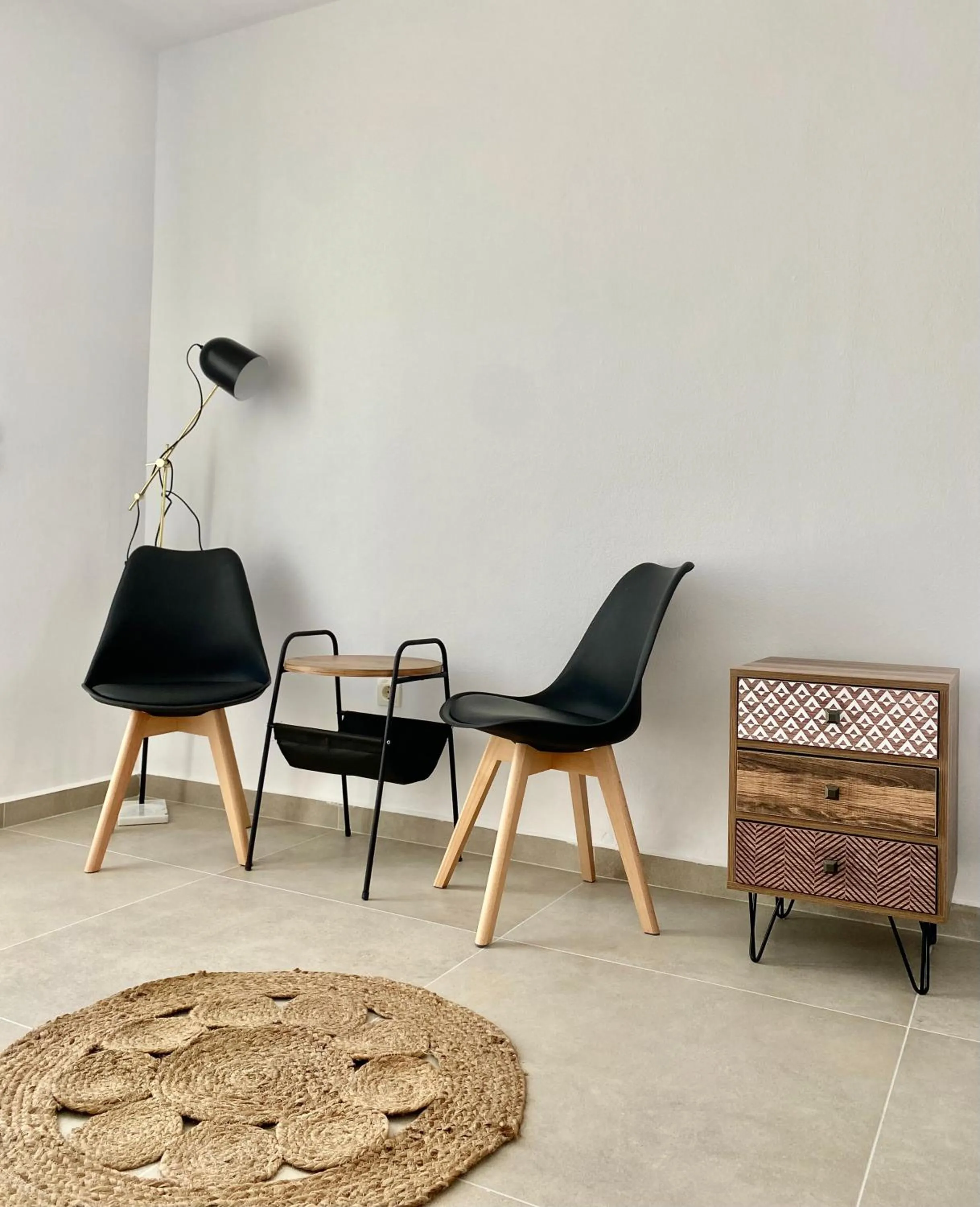 Seating area in Fikas Hotel