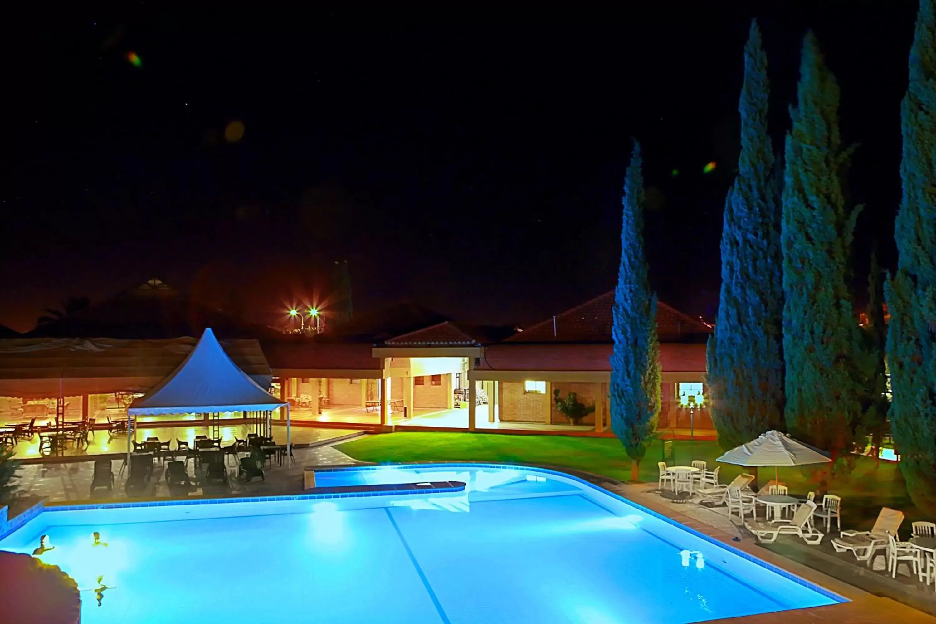Swimming Pool in Hotel Los Parrales