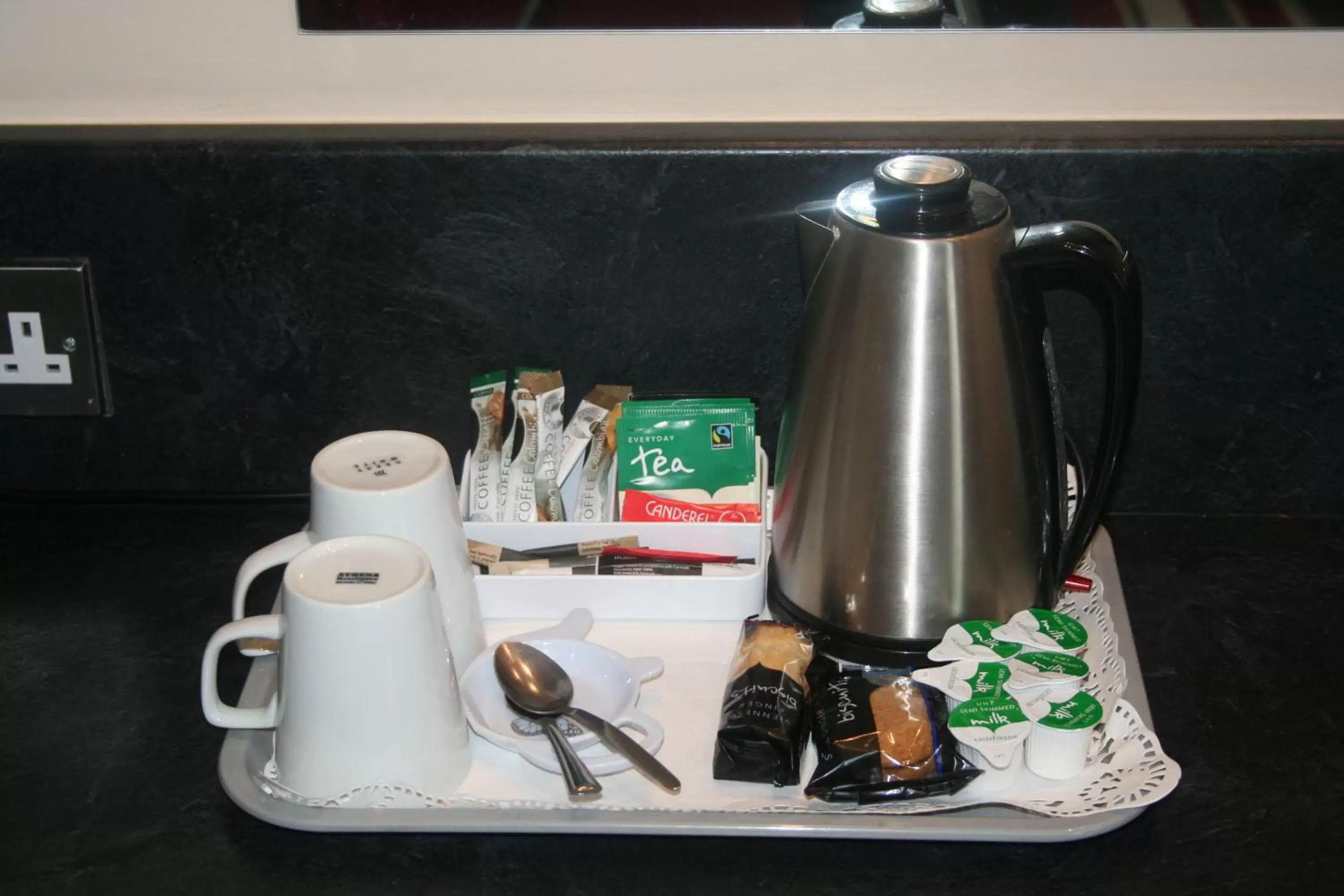 Coffee/Tea Facilities in The Royal Hotel