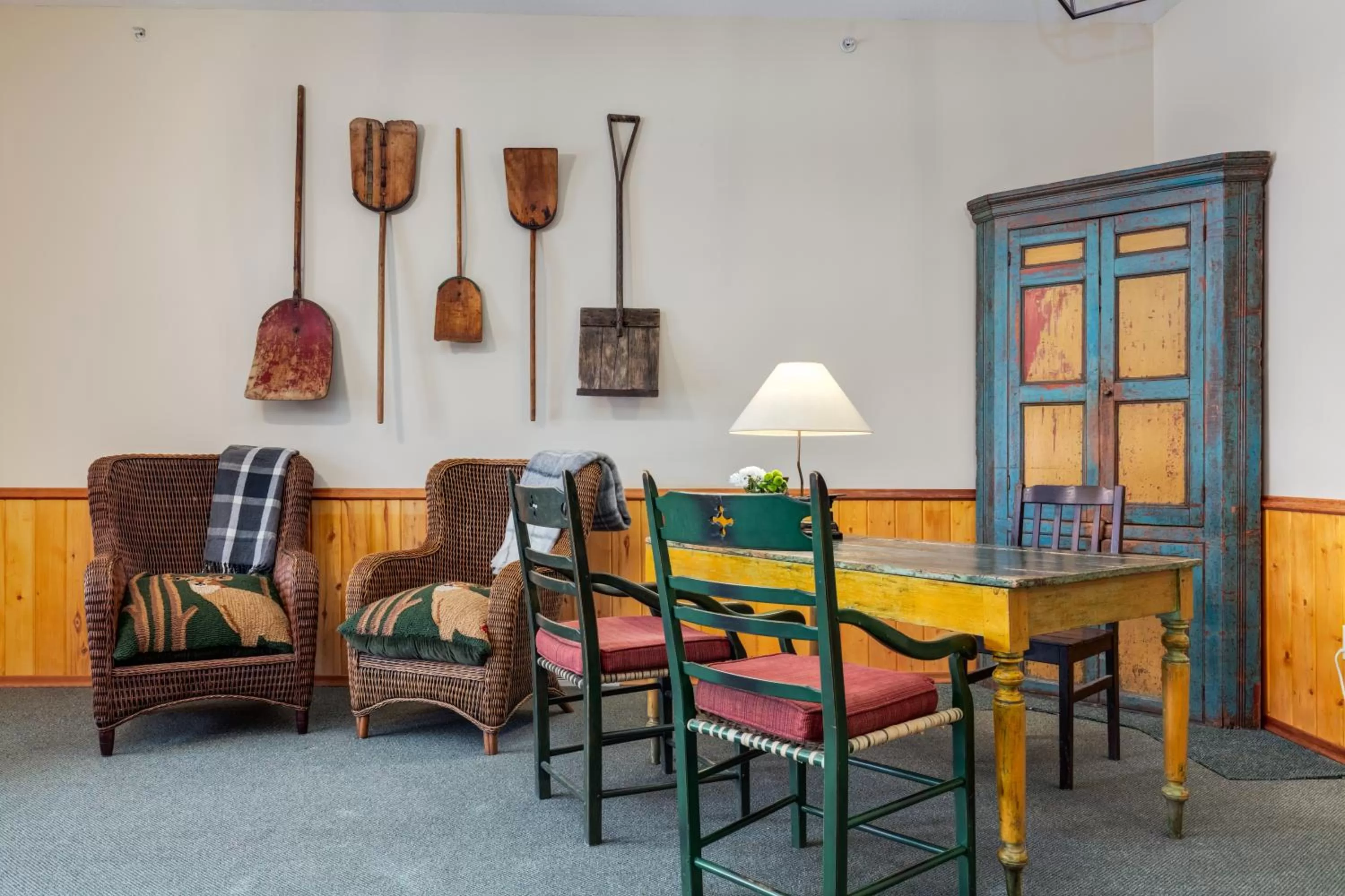 Lobby or reception in Courthouse Inn Revelstoke