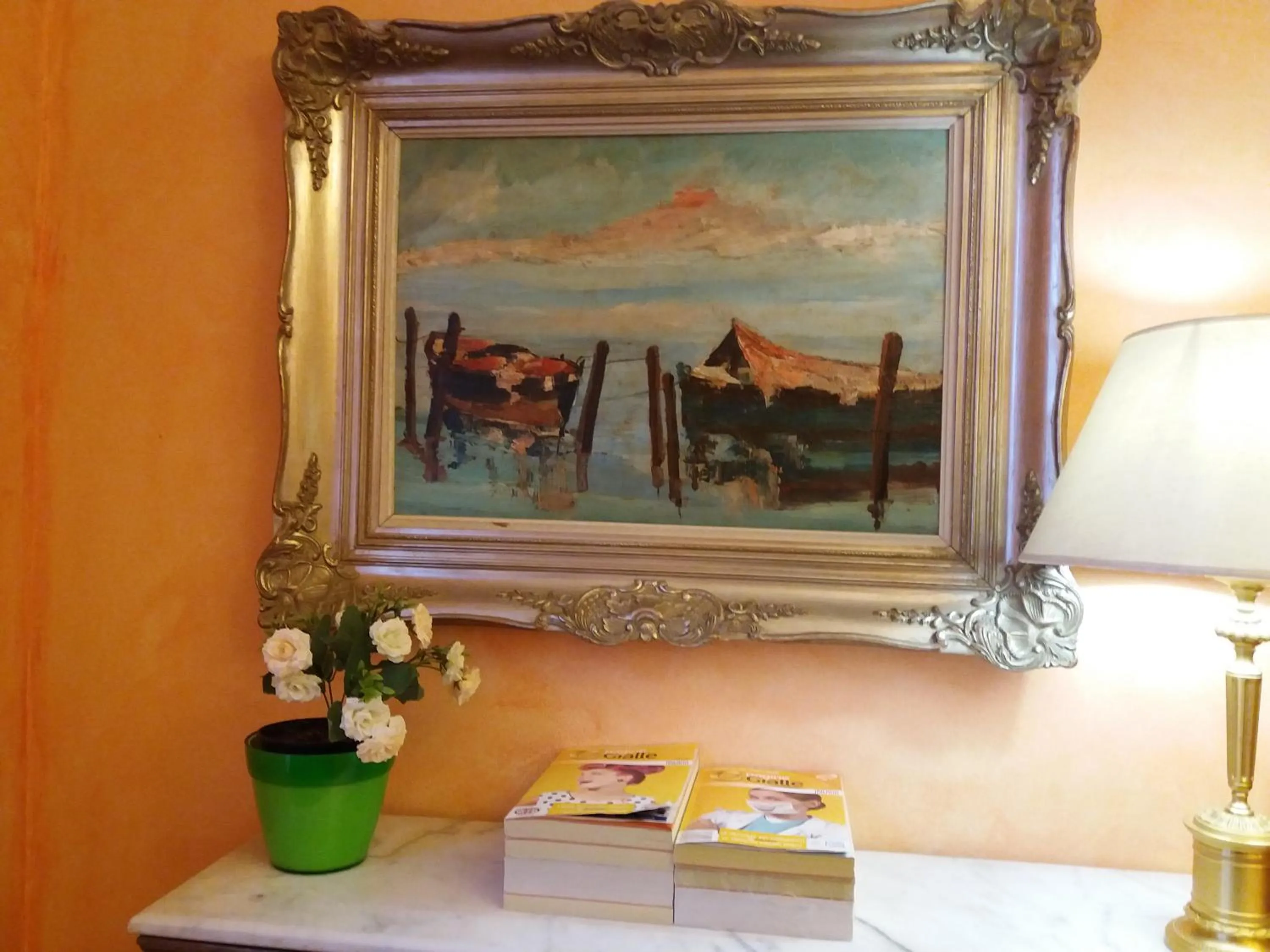 Decorative detail in Hotel Boston