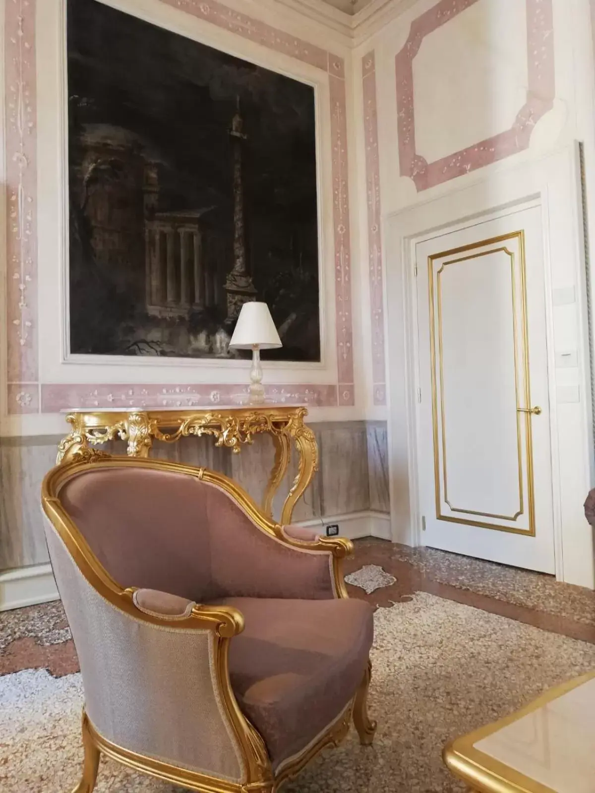 Living room, Seating Area in Ca' Bonfadini Historic Experience