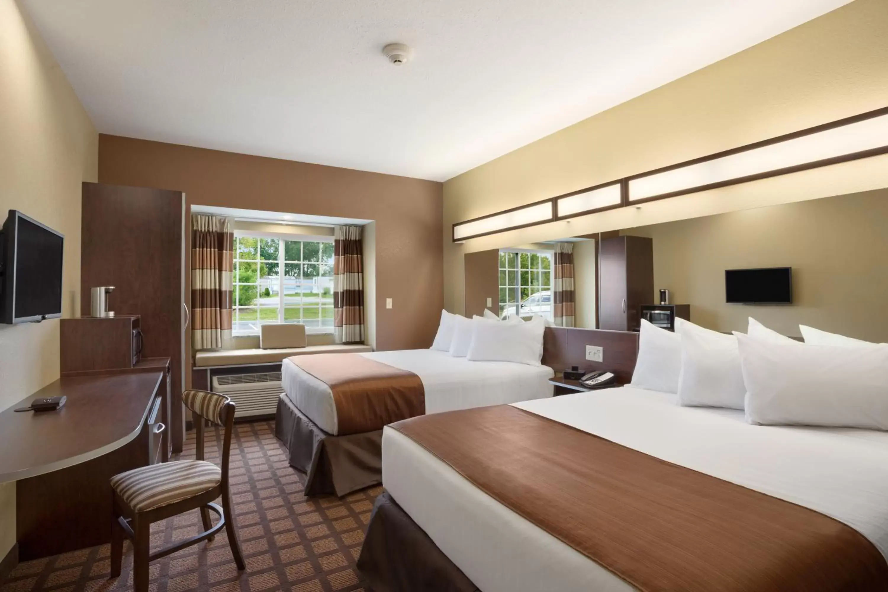 Bedroom, Bed in Microtel Inn and Suites Carrollton Bedroom, Bed in Microtel Inn and Suites Carrollton